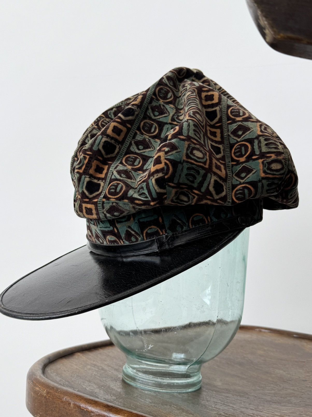 Japanese Brand ≈1950s Vintage Swiss Costume Theatre Eight Piece Cap Size ONE SIZE - 5 Thumbnail