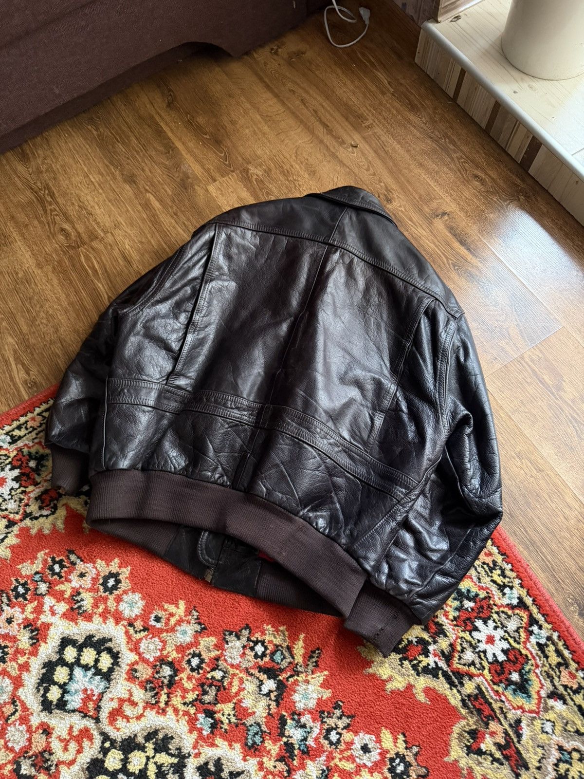 Other Vintage Y2K Black Bomber Leather Jacket Boxy Utility Size US L / EU 52-54 / 3 - 13 Thumbnail