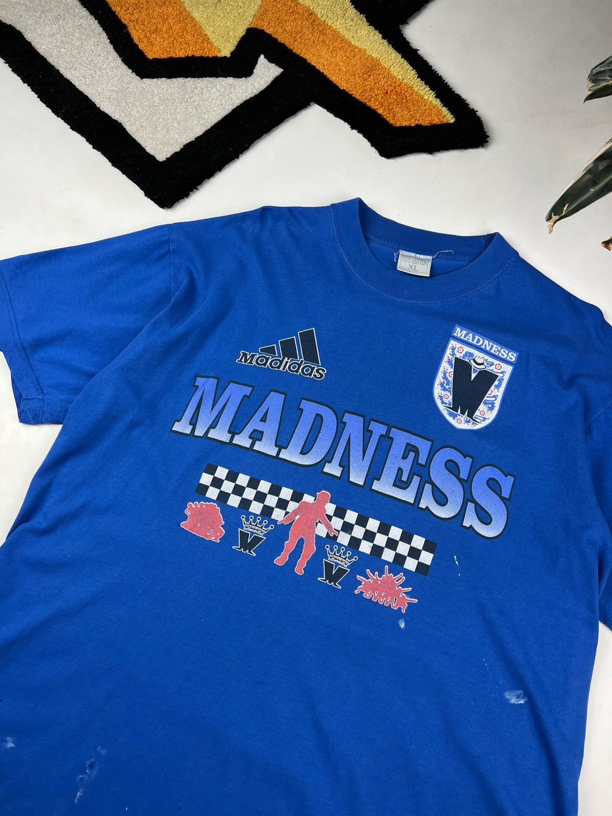 Band Tees × Vintage madness vintage band tee rock tshirt Size US XL / EU 56 / 4 - 5 Thumbnail