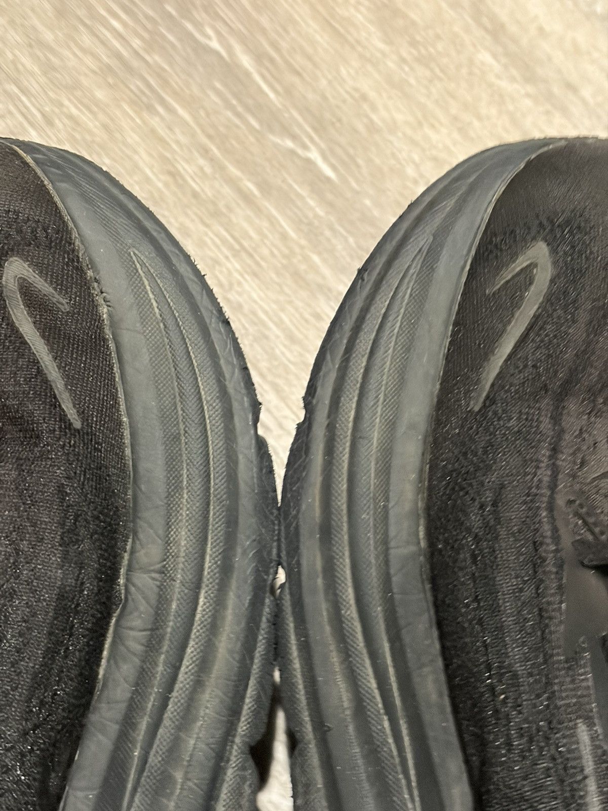 Hoka Hoka Clifton 10 Triple Black Running Shoes Size US 12 / EU 45 - 12 Thumbnail