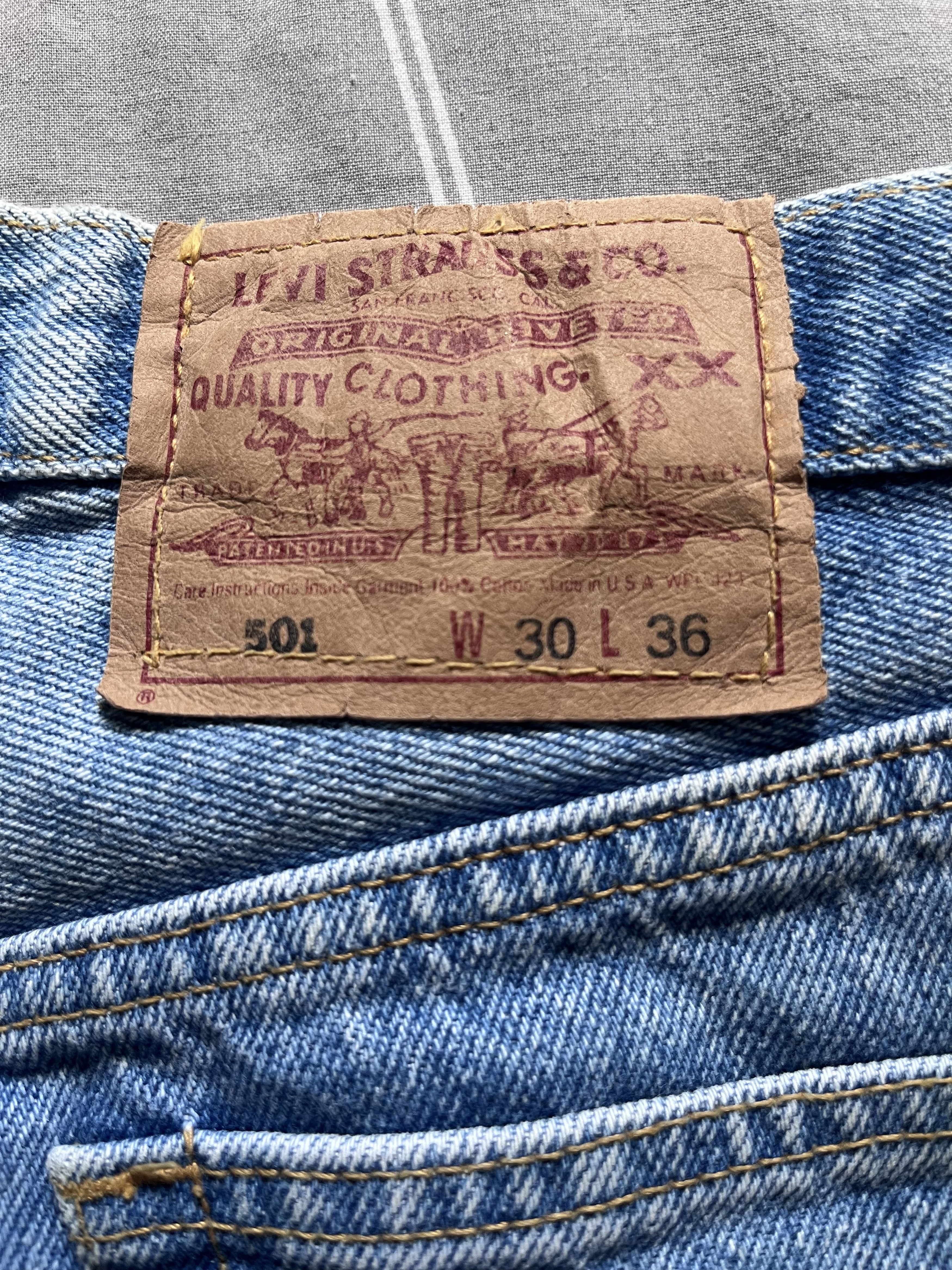 Levi's Levi’s 501 Men’s Jeans W30 L36 –USA 1993 – Blue – Vintage Size US 30 / EU 46 - 5 Thumbnail