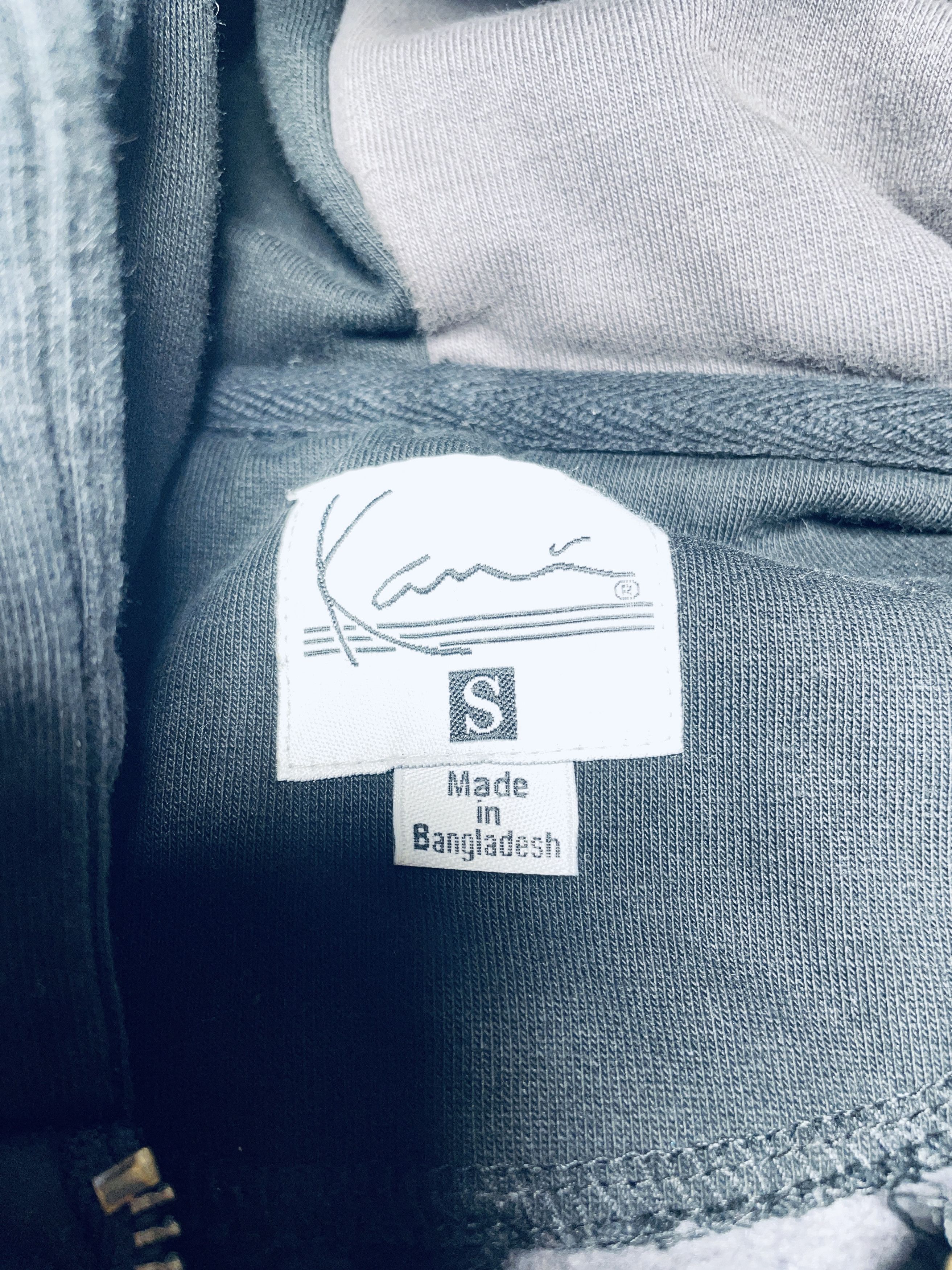 Karl Kani 🧥 34,90 € – Karl Kani Zip-Jacke S in Dunkelgrün Size US S / EU 44-46 / 1 - 3 Thumbnail