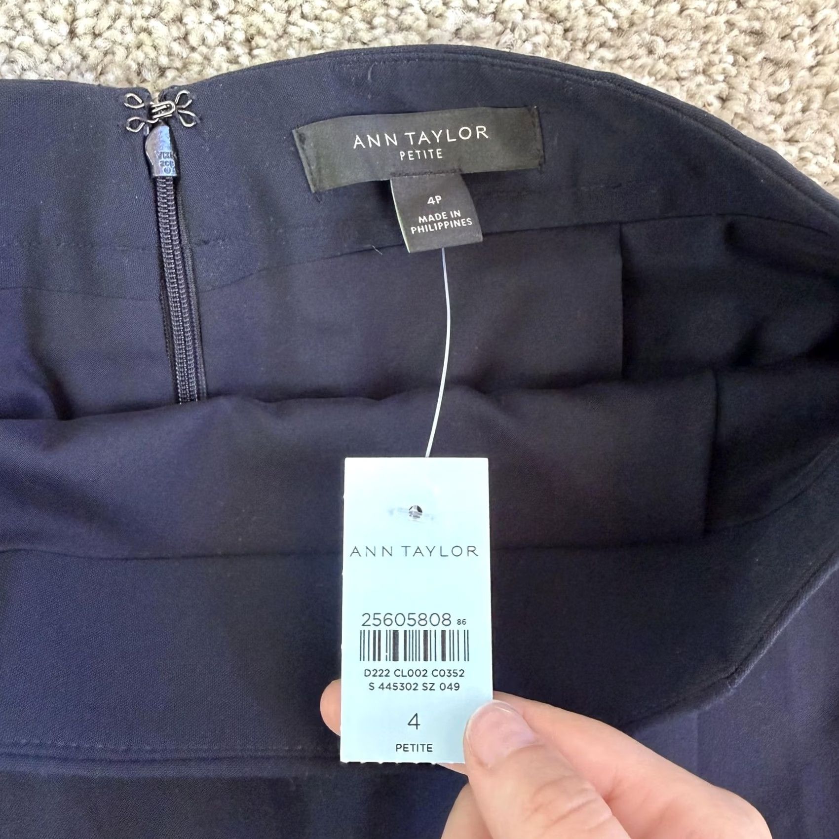 Ann Taylor Ann Taylor Skirt Womens 4P Petite Navy Solid Knee Length Lined Stretch Pencil Workwear Dress Casual Size 27" / US 4 / IT 40 - 3 Thumbnail