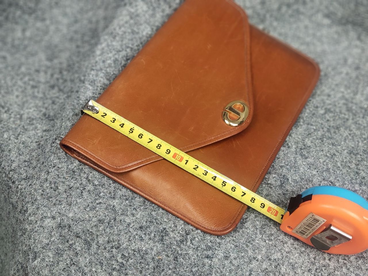 Dior Christian Dior Vintage 80s Envelope Clutch Brown Leather Bag Size ONE SIZE - 21 Thumbnail