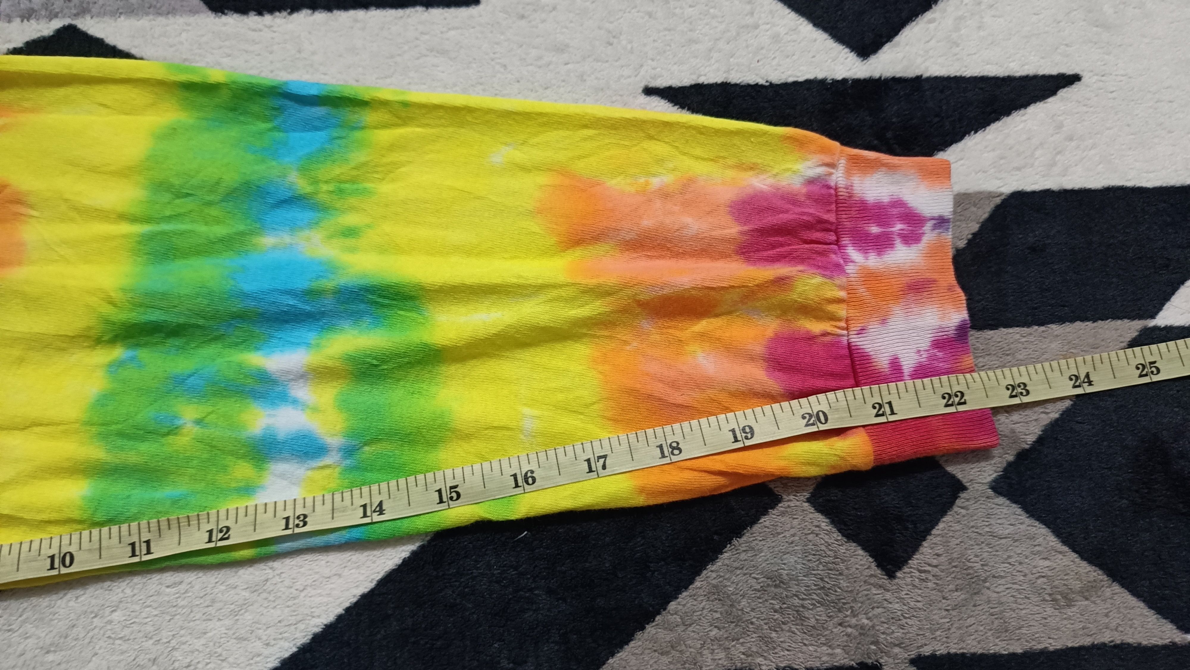 Band Tees 🔥🔥Rare Vintage 90s Band Grateful Dead Tye Dye L/S Tee Size US L / EU 52-54 / 3 - 10 Thumbnail