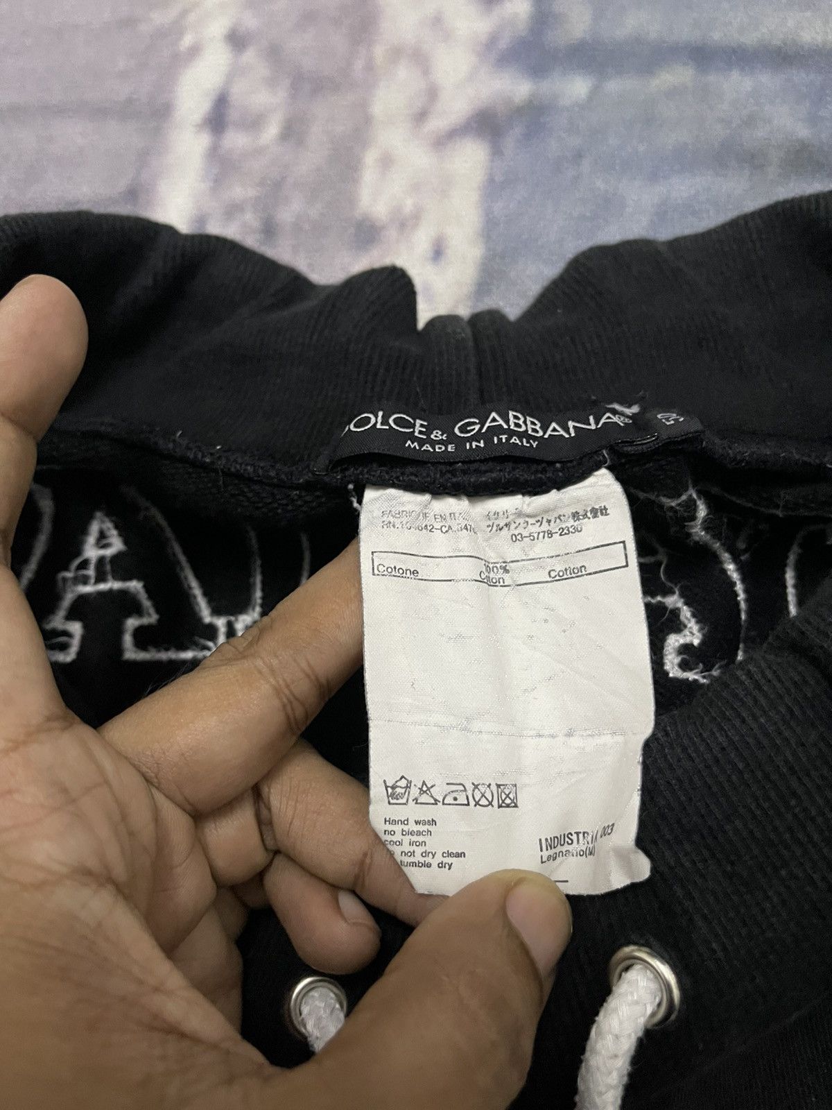 Dolce & Gabbana 2000s DOLCE & GABBANA ITALIA RUGBY CHOPPED SHORT PANT Size US 30 / EU 46 - 10 Thumbnail