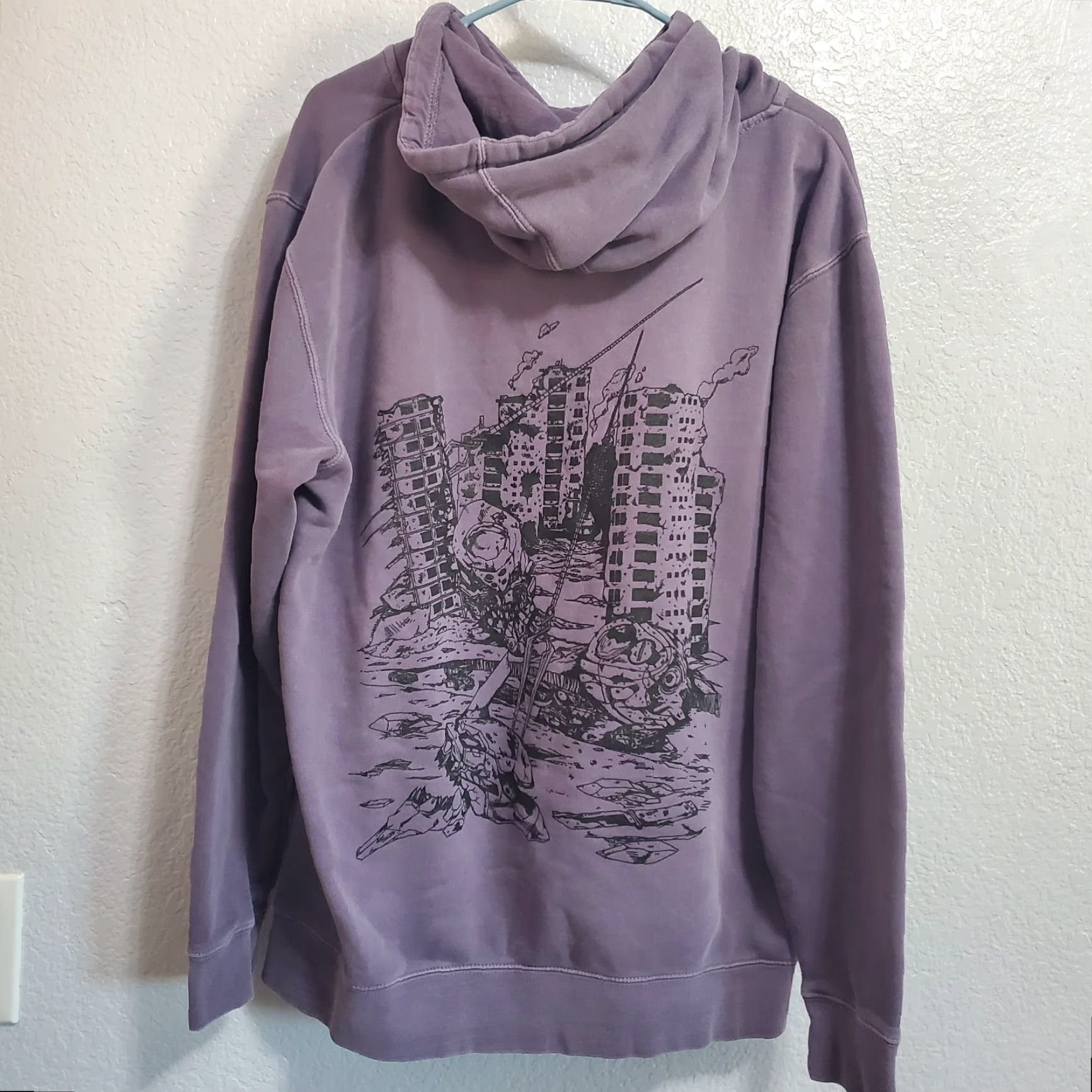 Vintage Hashira Studios Hoodie Mens Large Purple Graphic Print Pullover Fleece Lined Size US L / EU 52-54 / 3 - 2 Thumbnail