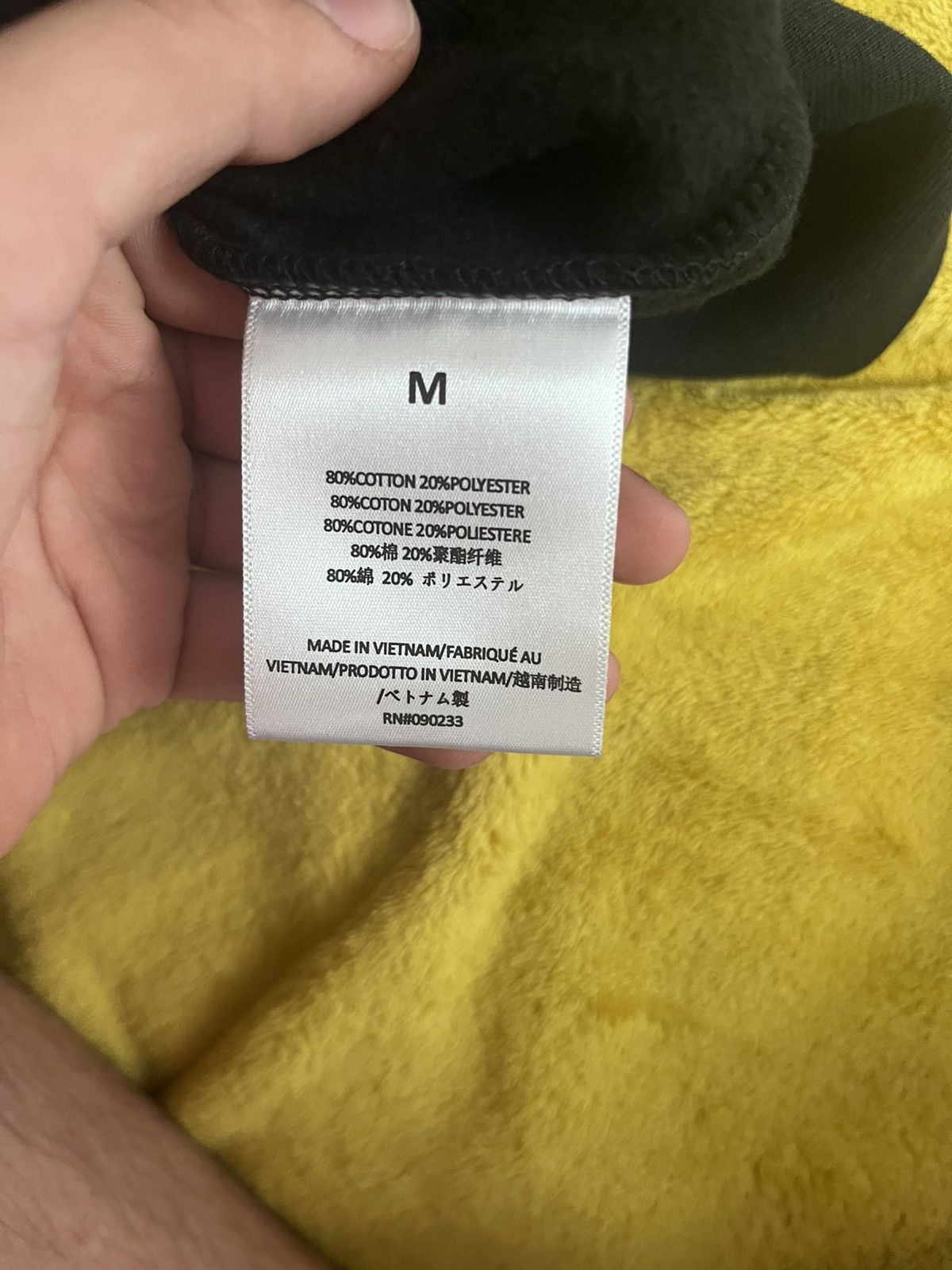 Essentials Black essential hoodie Size US M / EU 48-50 / 2 - 10 Thumbnail