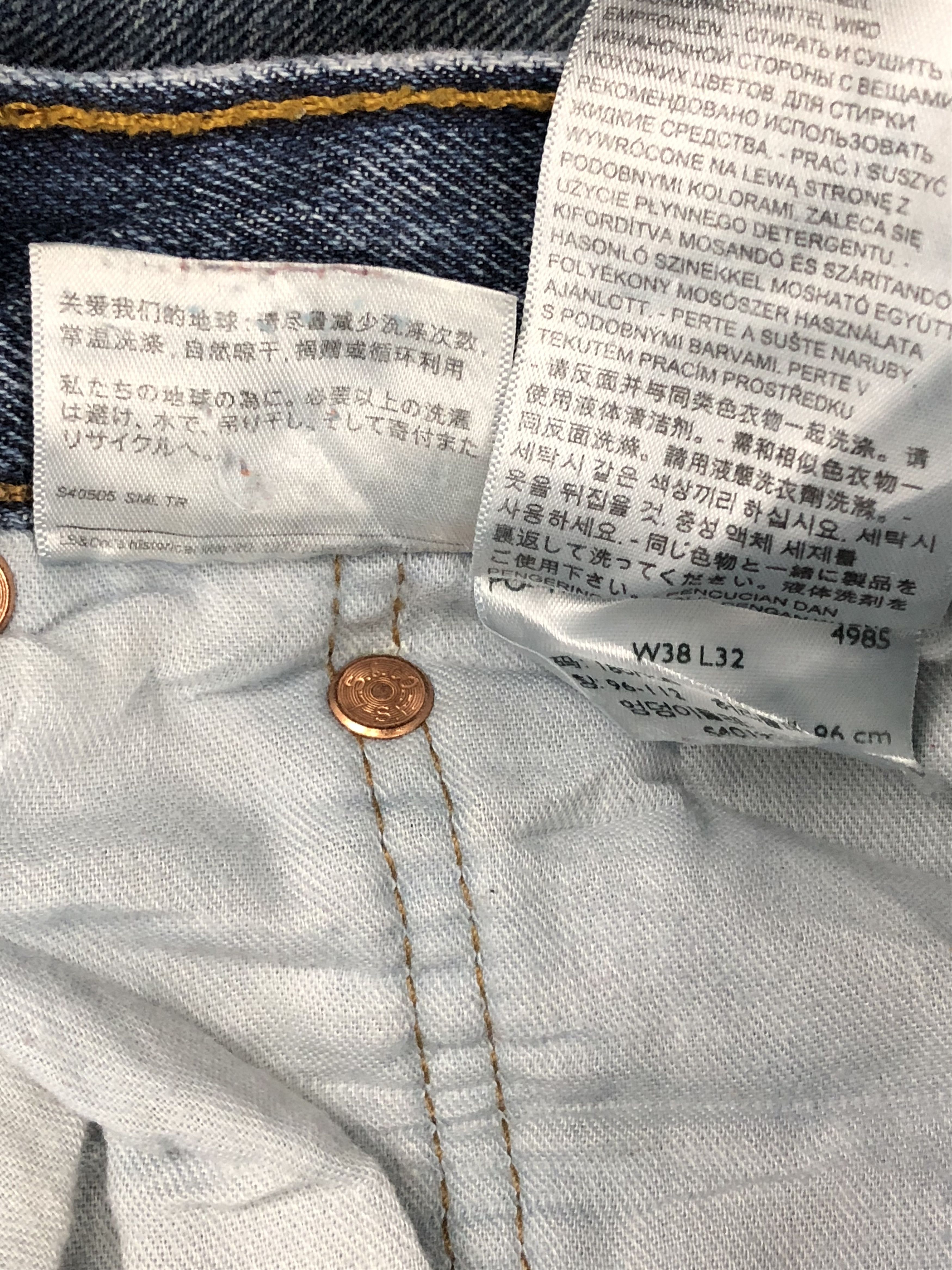 Levi's Vintage Levis 501 Button Fly Distressed Jeans DPP0097 Size US 38 / EU 54 - 12 Thumbnail
