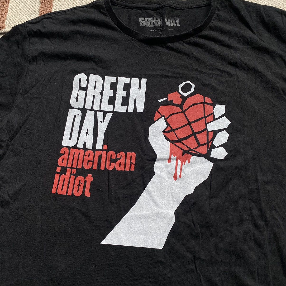 Band Tees GREEN DAY Y2K AMERICAN IDION GRANATE PRINT T SHIRT Size US XL / EU 56 / 4 - 2 Thumbnail