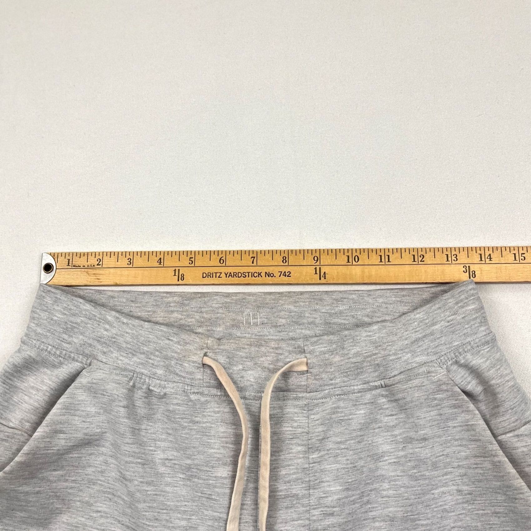 Lululemon Lululemon City Sweat Joggers Mens S Gray 27" Athletic Regular Tapered Pants City Pattern Sponsors? Size US 29 - 5 Thumbnail