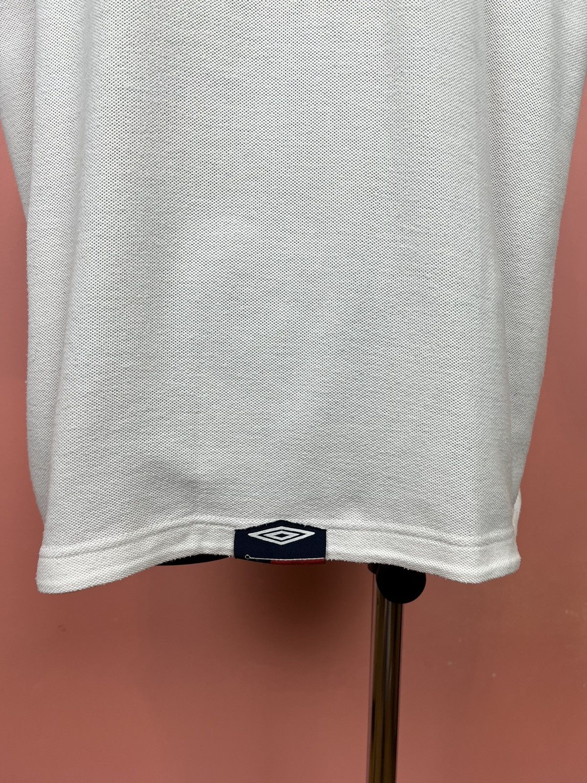Umbro Umbro england pro training shirt tee jersey football Size US L / EU 52-54 / 3 - 3 Thumbnail