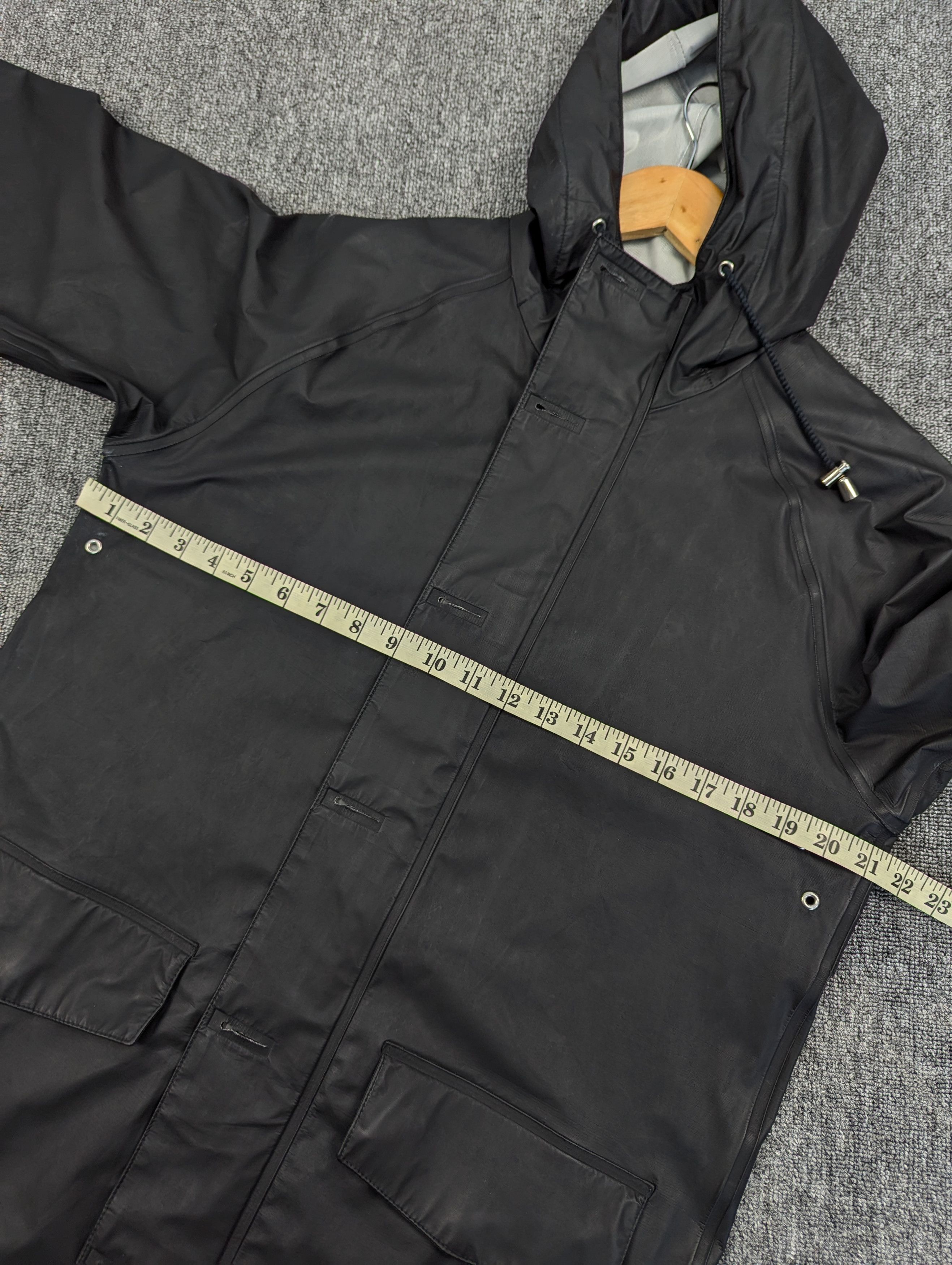 Stutterheim Men's Black Stutterheim Hoodie Long Raincoat Jacket XXS Size US XXS / EU 40 - 21 Thumbnail