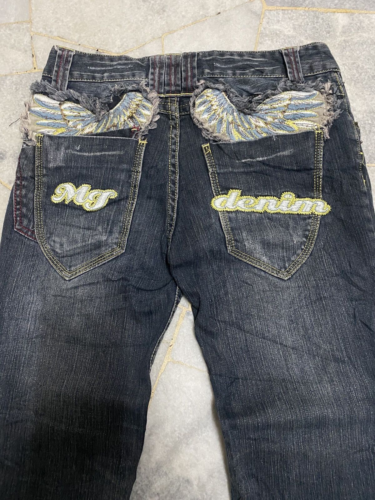 Japanese Brand Vintage Embroidered Wing Denim Jeans (Y2K Style) Size 30" / US 8 / IT 44 - 5 Thumbnail