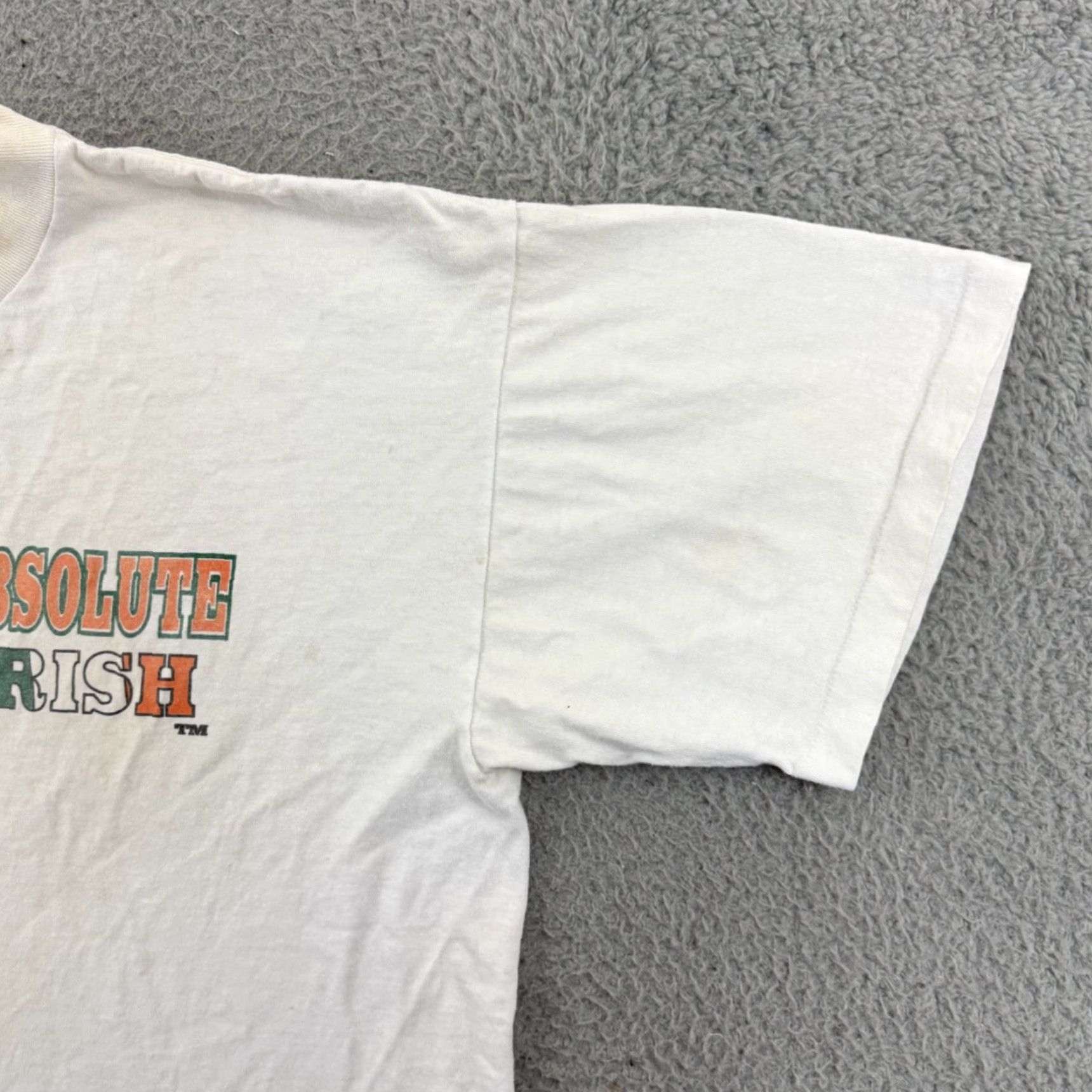 Vintage VINTAGE Wild Oats Shirt Mens XL White Short Sleeve 90s USA Graphic Print Angel Logo (USA, 90s) Size US XL / EU 56 / 4 - 6 Thumbnail