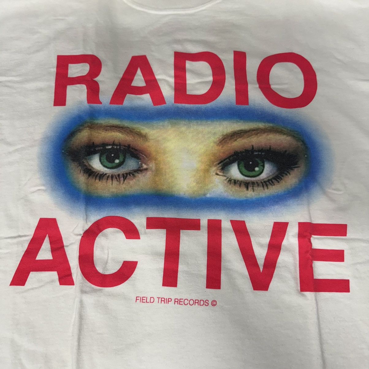 Vintage FIELD TRIP RECORDS RADIO ACTIVE TEE WHITE Size US XL / EU 56 / 4 - 3 Thumbnail