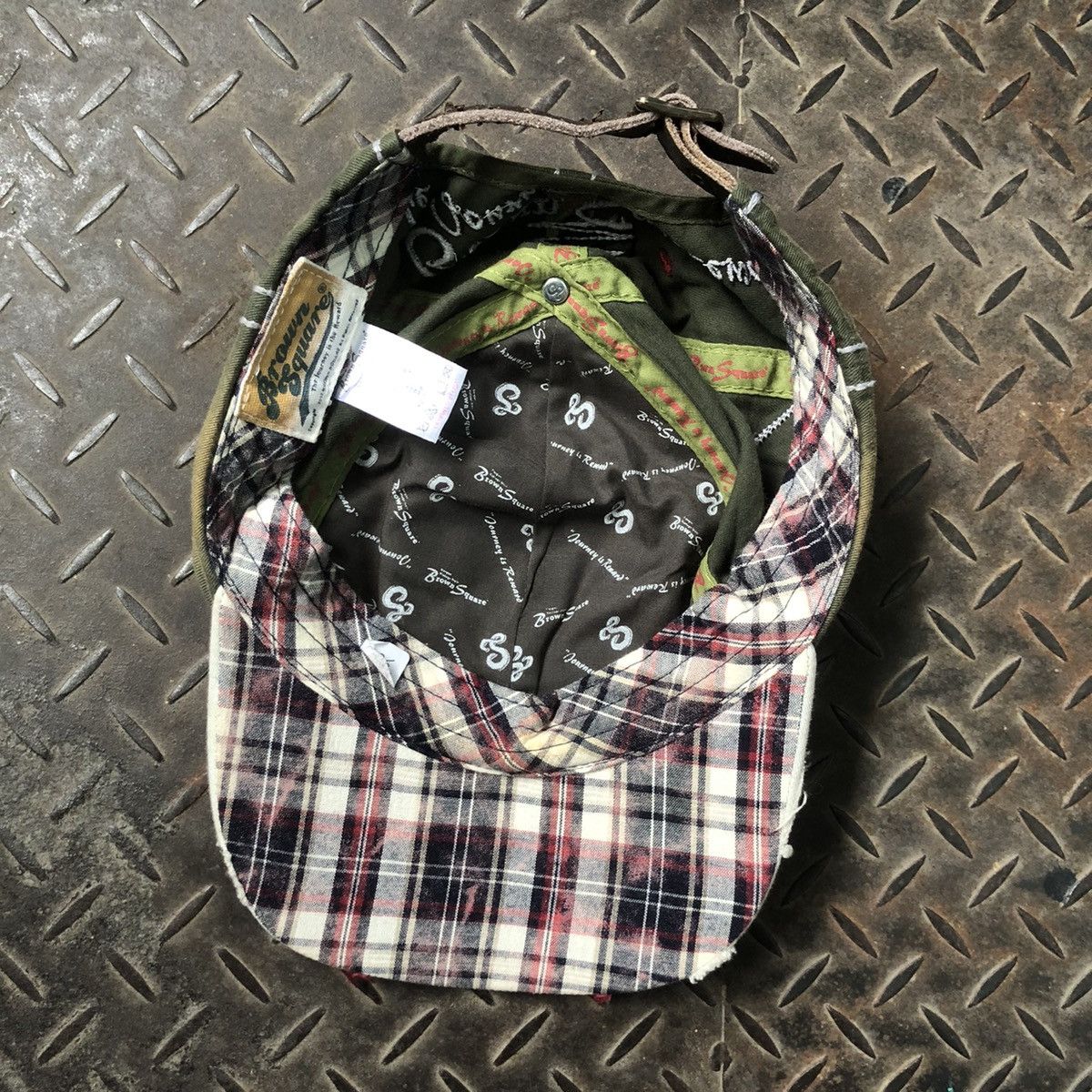 Japanese Brand Vintage Brown Square Sunfaded Distressed Hat Y2K Size ONE SIZE - 7 Thumbnail