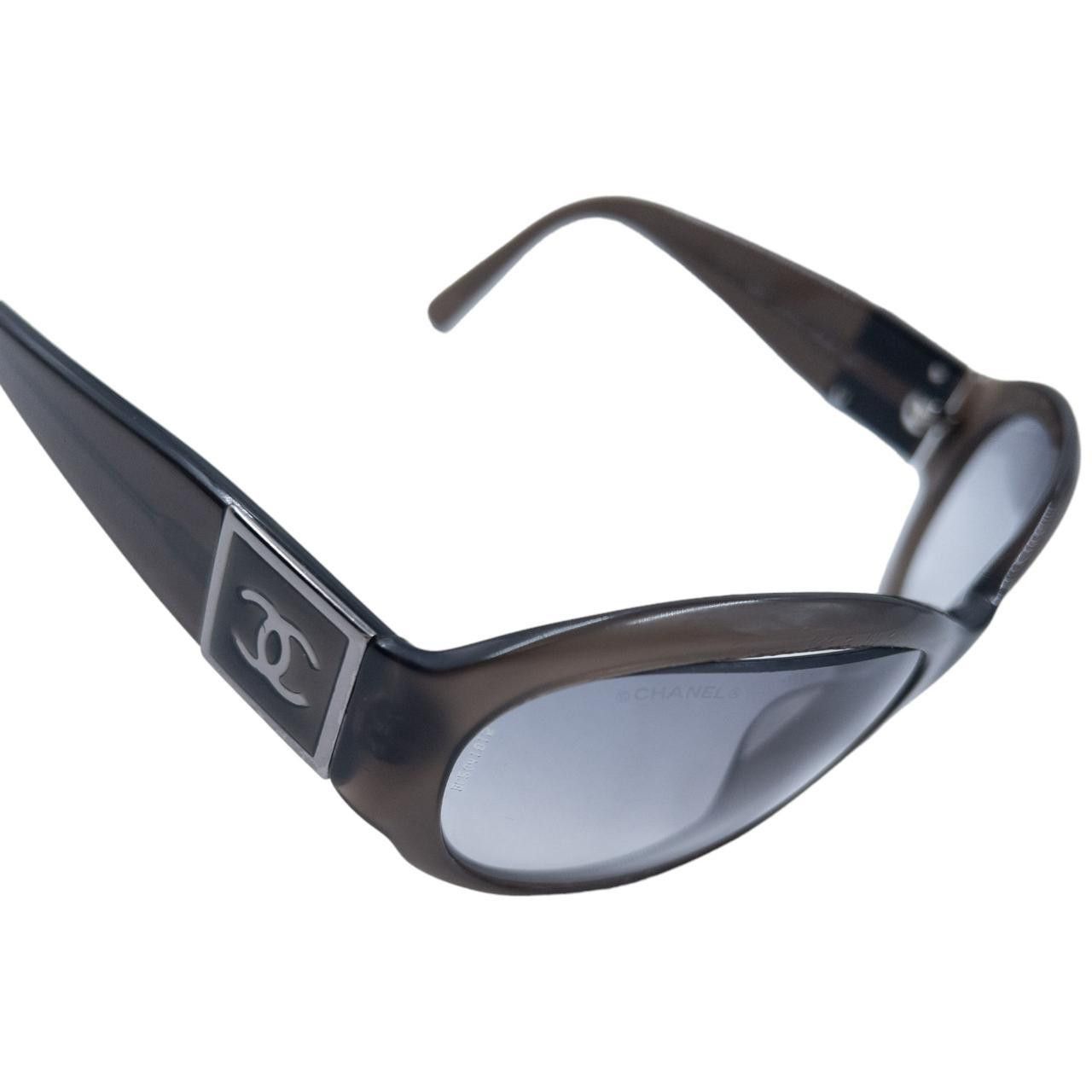 Chanel Vintage Chanel Sunglasses Size ONE SIZE - 6 Thumbnail