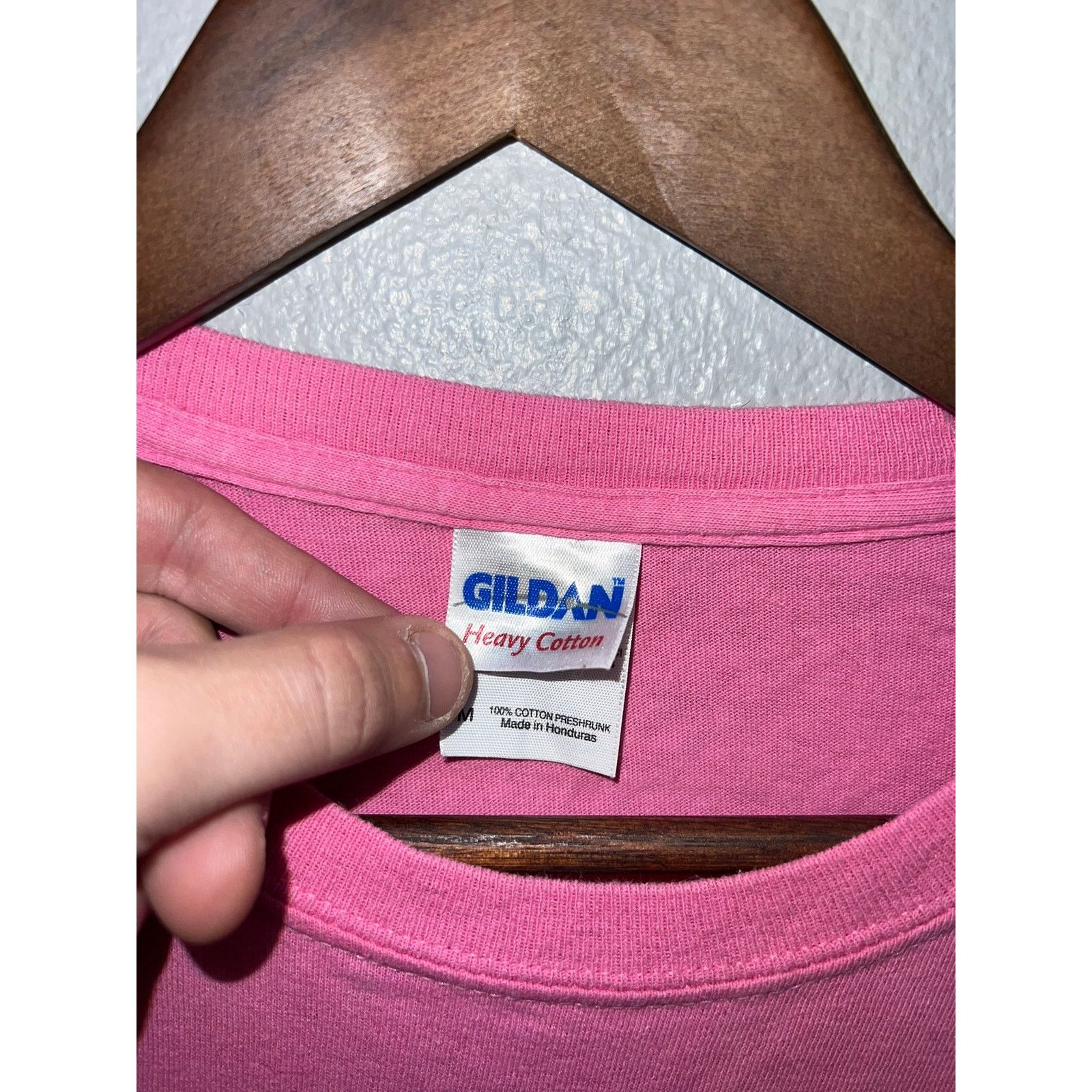 Gildan One Nation Shirt Pink Walking Together Soldier Native M Size US M / EU 48-50 / 2 - 7 Thumbnail
