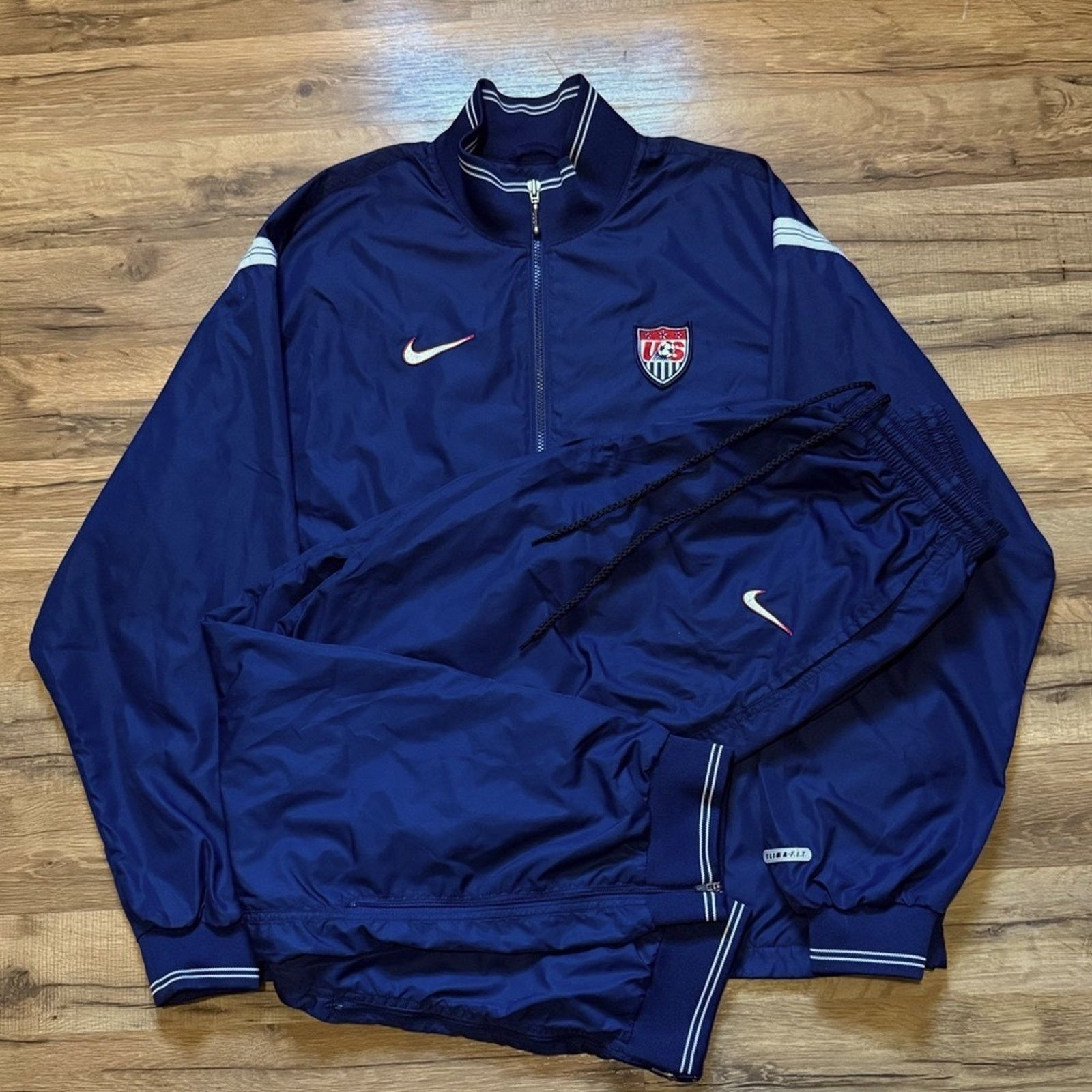 Nike 90s Nike USA Soccer Clima-Fit Windbreaker Set Track Suit Size US M / EU 48-50 / 2 - 3 Thumbnail