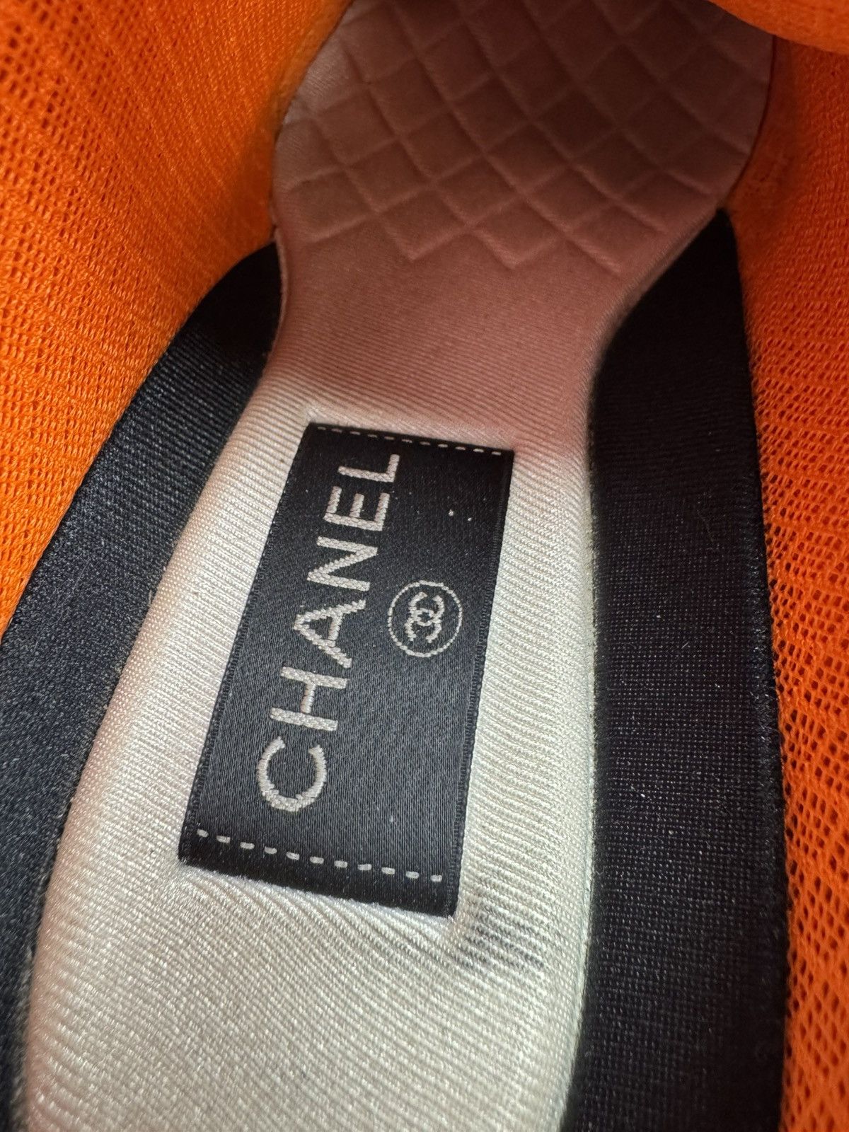Chanel CHANEL TRAINER WHITE ORANGE Size US 5.5 / EU 38 - 8 Thumbnail