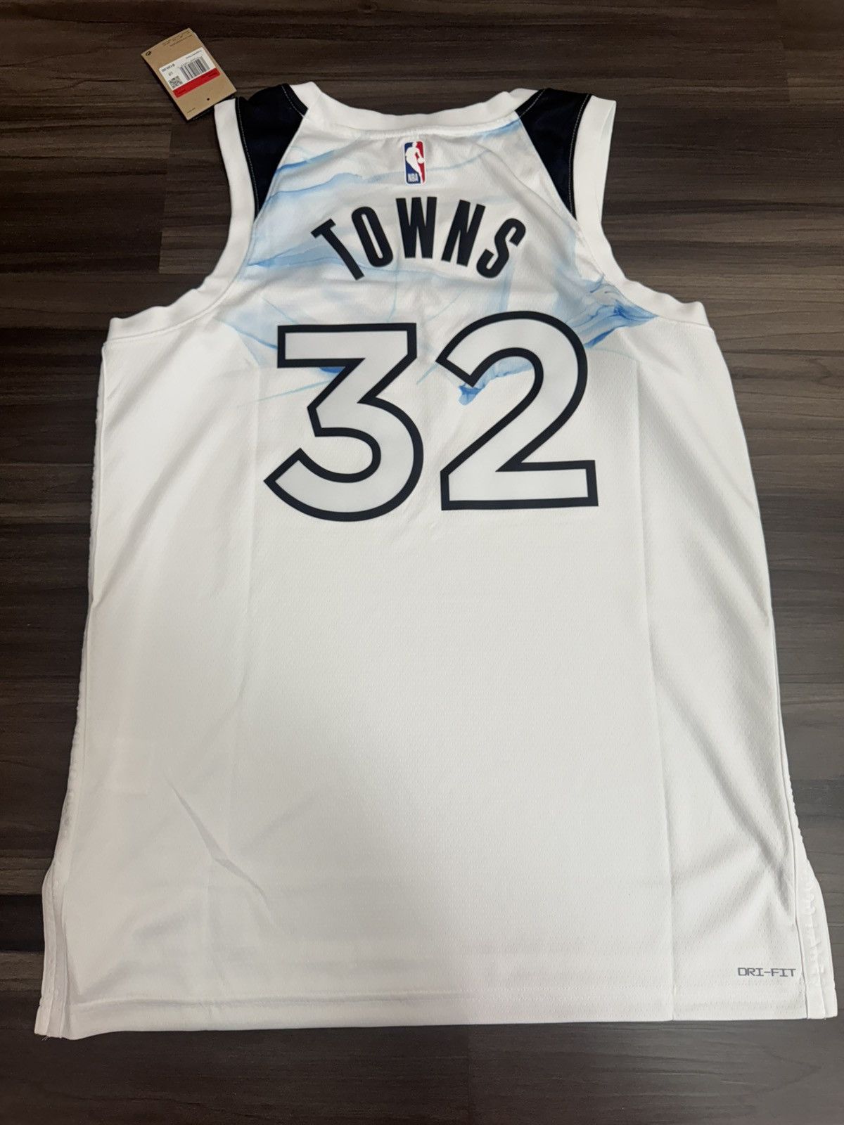 Nike Timberwolves Karl-Anthony Towns ‘24 City Edition Jersey Size US L / EU 52-54 / 3 - 9 Thumbnail
