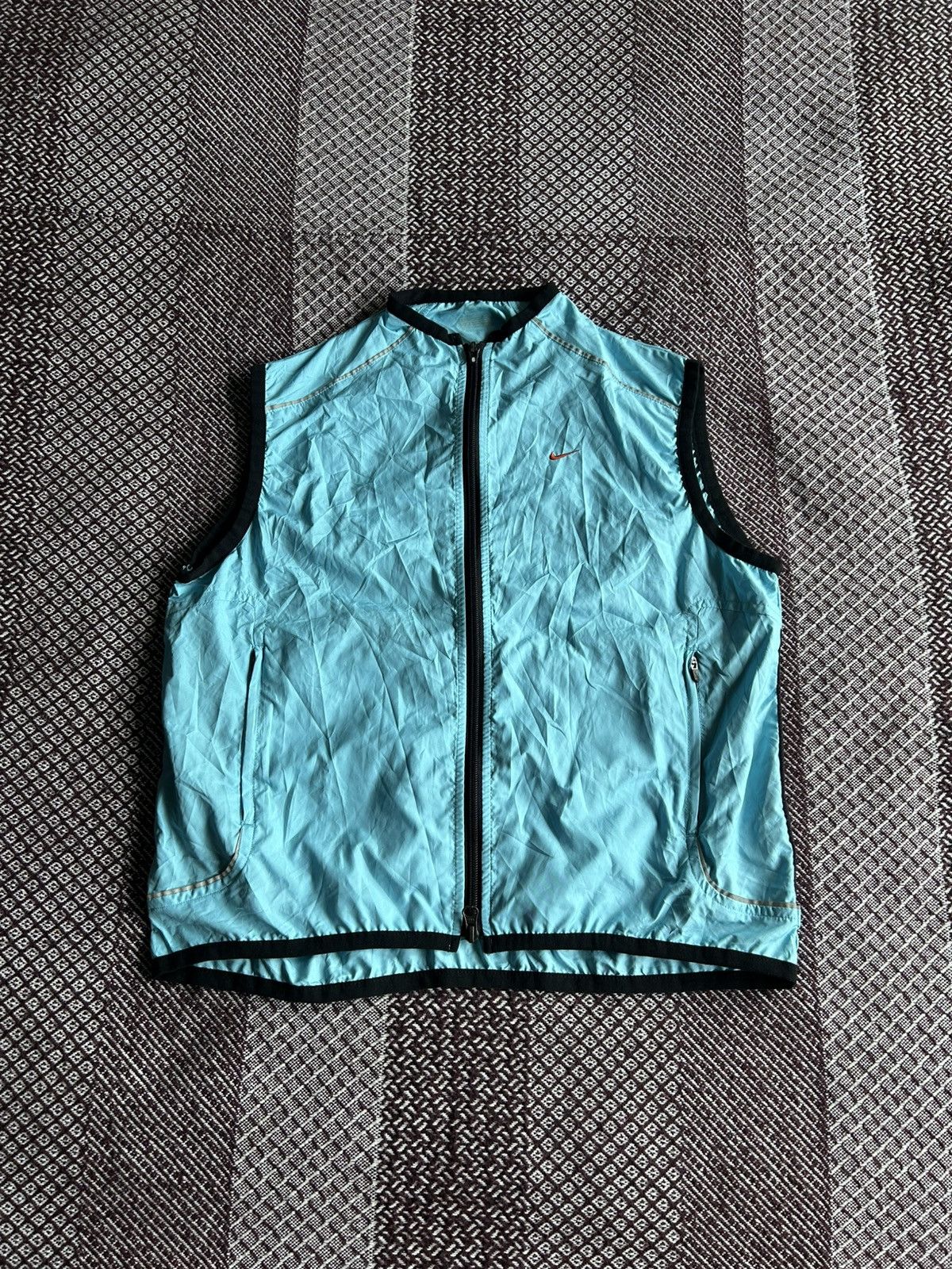 Nike × Vintage Vintage Y2K Nike Running Nylon Vest Gilet Streetwear Size M Size M / US 6-8 / IT 42-44 - 1 Thumbnail