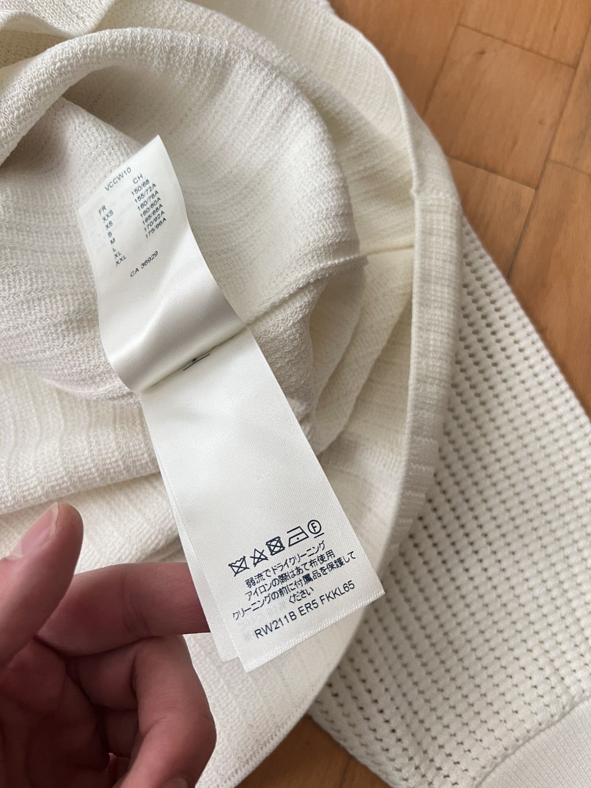 Louis Vuitton Louis Vuitton 2021 SS sweater by Virgil Abloh Size US L / EU 52-54 / 3 - 6 Thumbnail