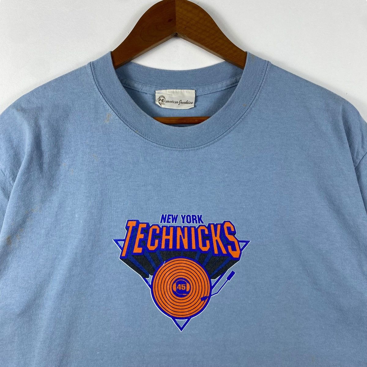 Vintage Vintage 00's NEW YORK TECHNICKS American Junkies Tee Shirt Size US L / EU 52-54 / 3 - 2 Thumbnail