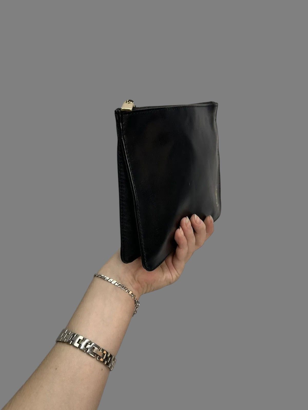 Beauty Beast Black Leather Yves Saint Laurent Clutch Pouch 17x20cm Size ONE SIZE - 7 Thumbnail