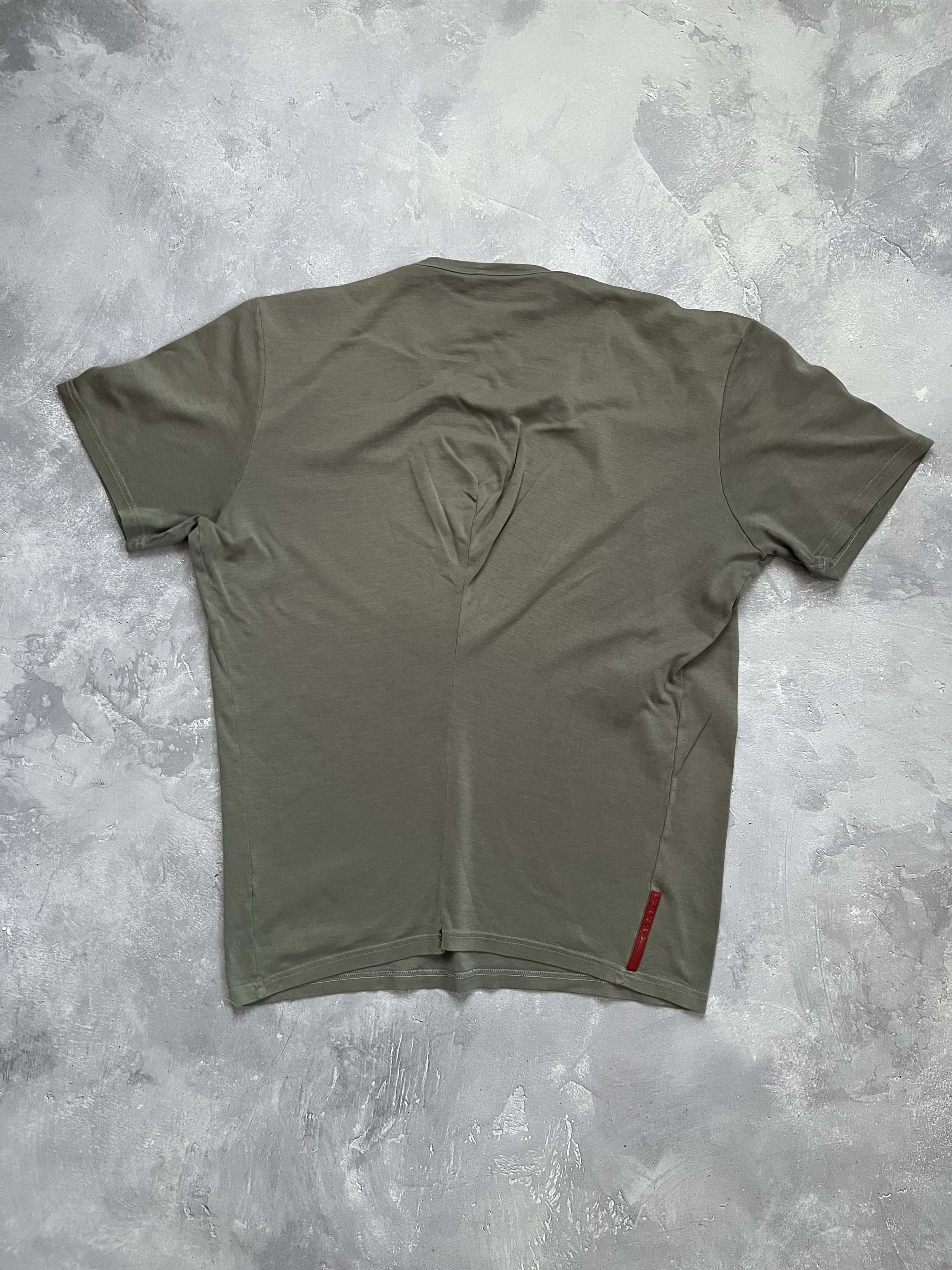 Prada Prada Red Tab Classic Crewneck Short sleeve T-Shirt Size XL Size US XL / EU 56 / 4 - 4 Thumbnail
