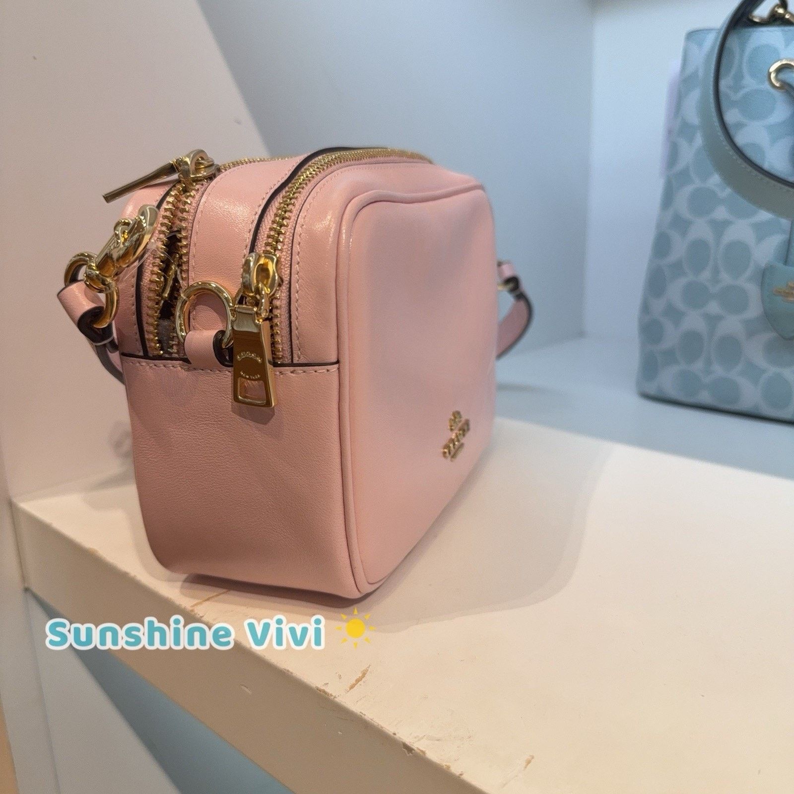 Coach NWT Coach Mini Carey Crossbody Bag CEA02 leather Soft Pink Size ONE SIZE - 4 Thumbnail