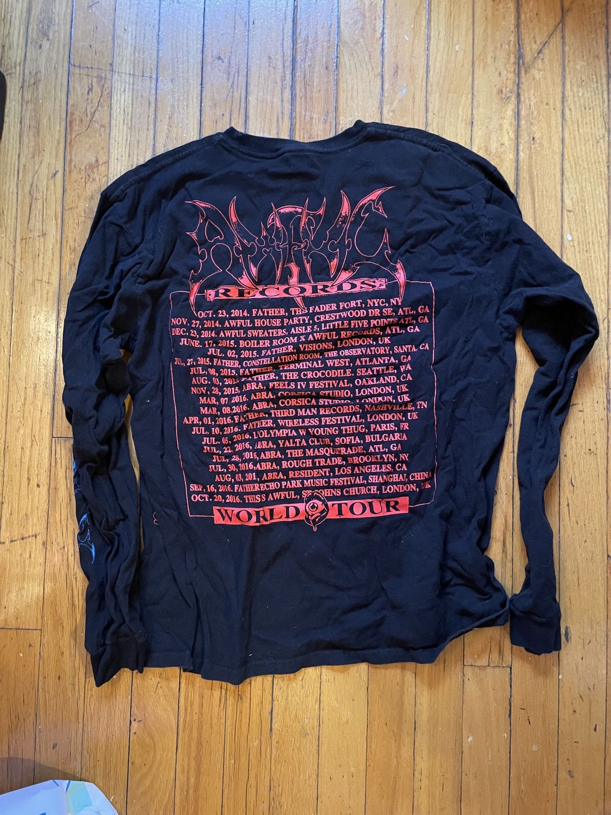 Other Rare Awful Records World Tour 2017 T Shirt Men’s Size L Size US L / EU 52-54 / 3 - 2 Thumbnail