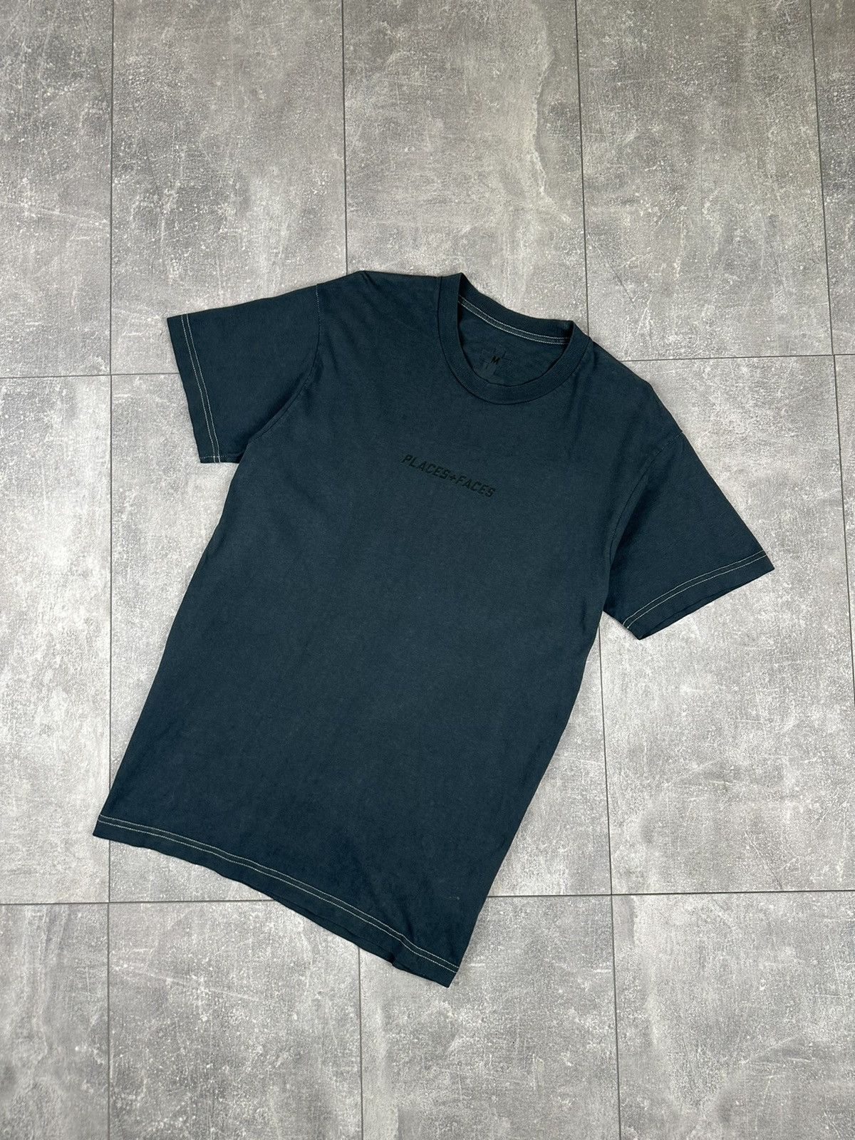Places + Faces Places + Faces Centr Logo T-Shit Size US M / EU 48-50 / 2 - 1 Thumbnail