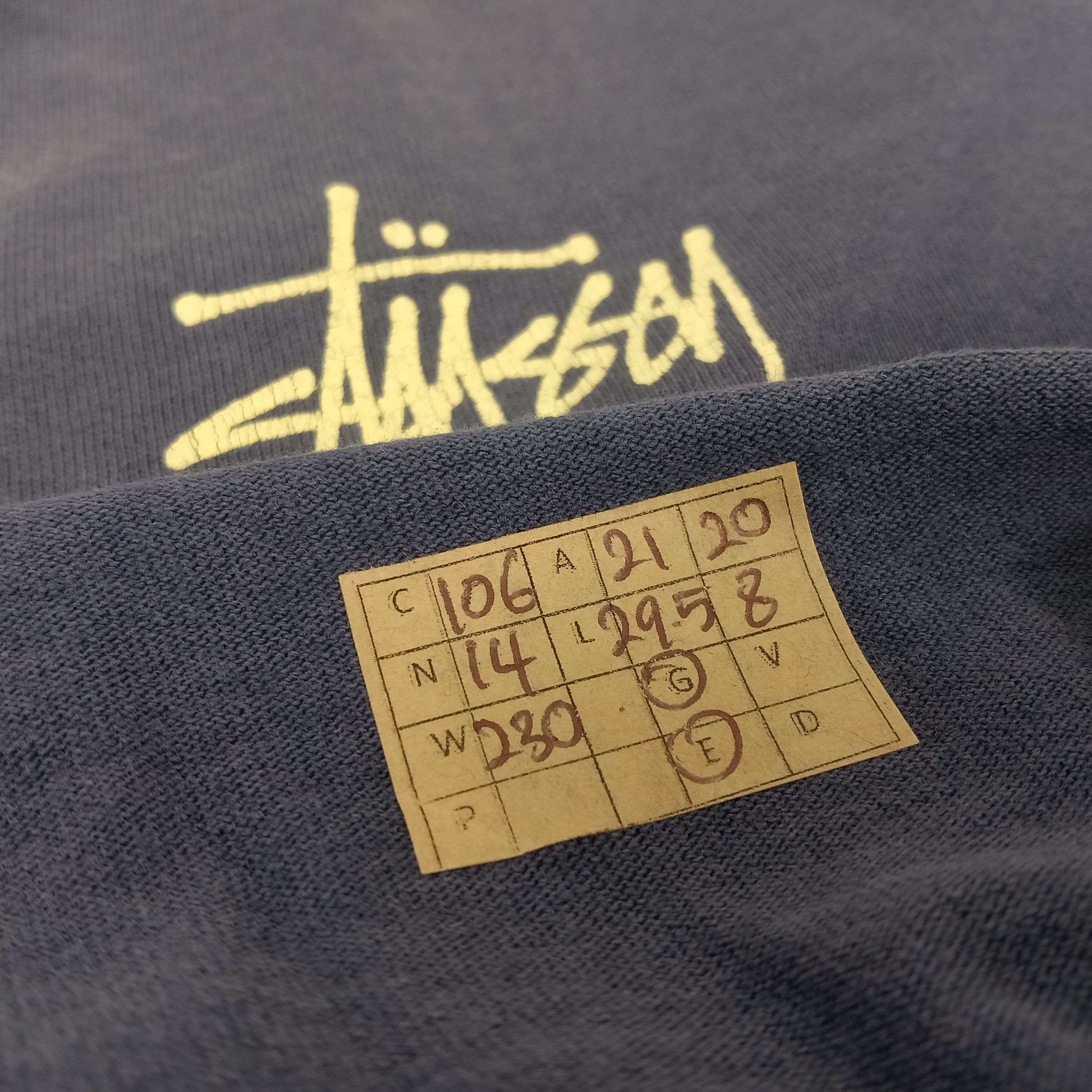 Stussy Vintage 80's Stussy Streeetwear American Style Tshirt Size US L / EU 52-54 / 3 - 9 Thumbnail