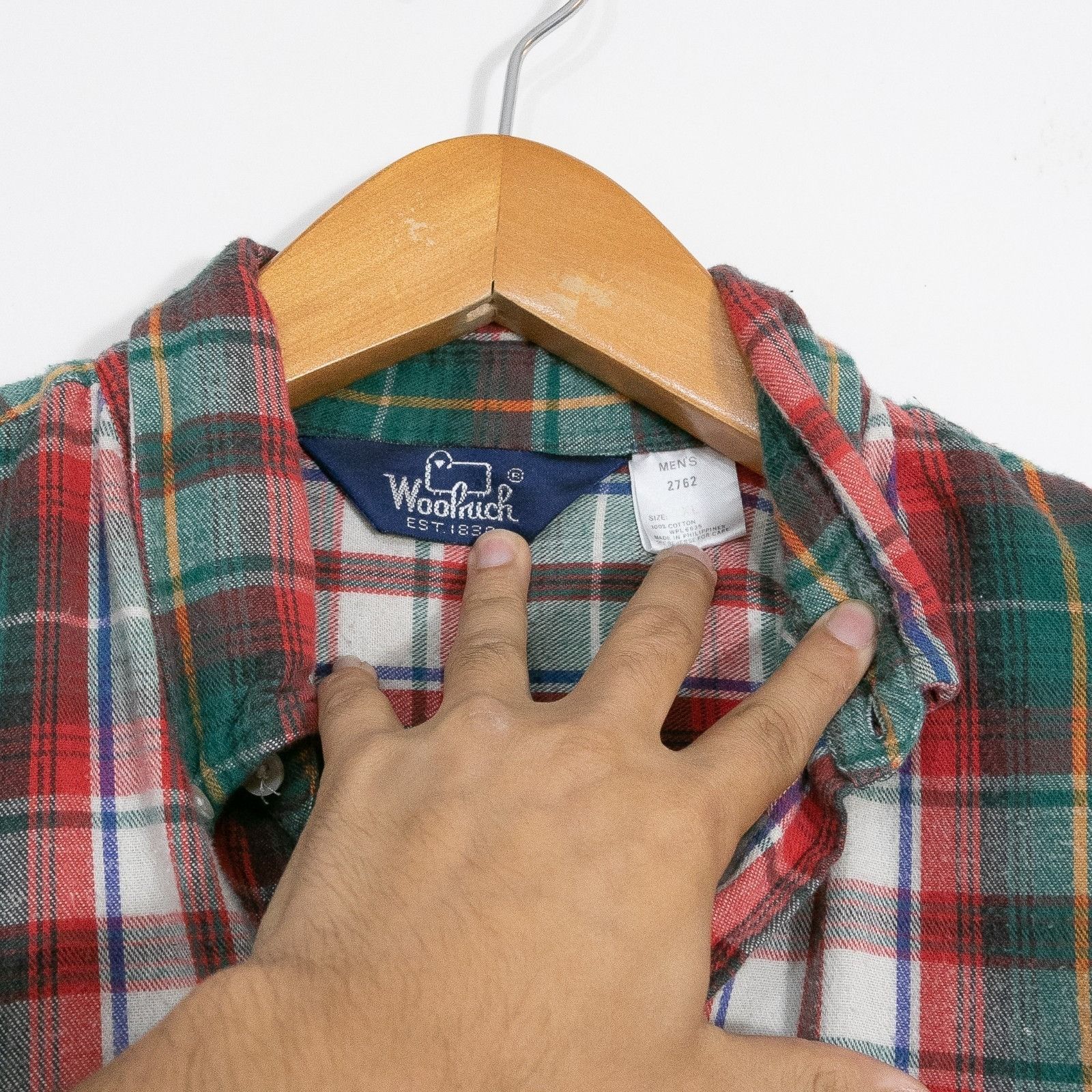 Woolrich Woolen Mills Vintage Woolrich Plaid Button Up Shirt Large Distressed Size US L / EU 52-54 / 3 - 4 Thumbnail