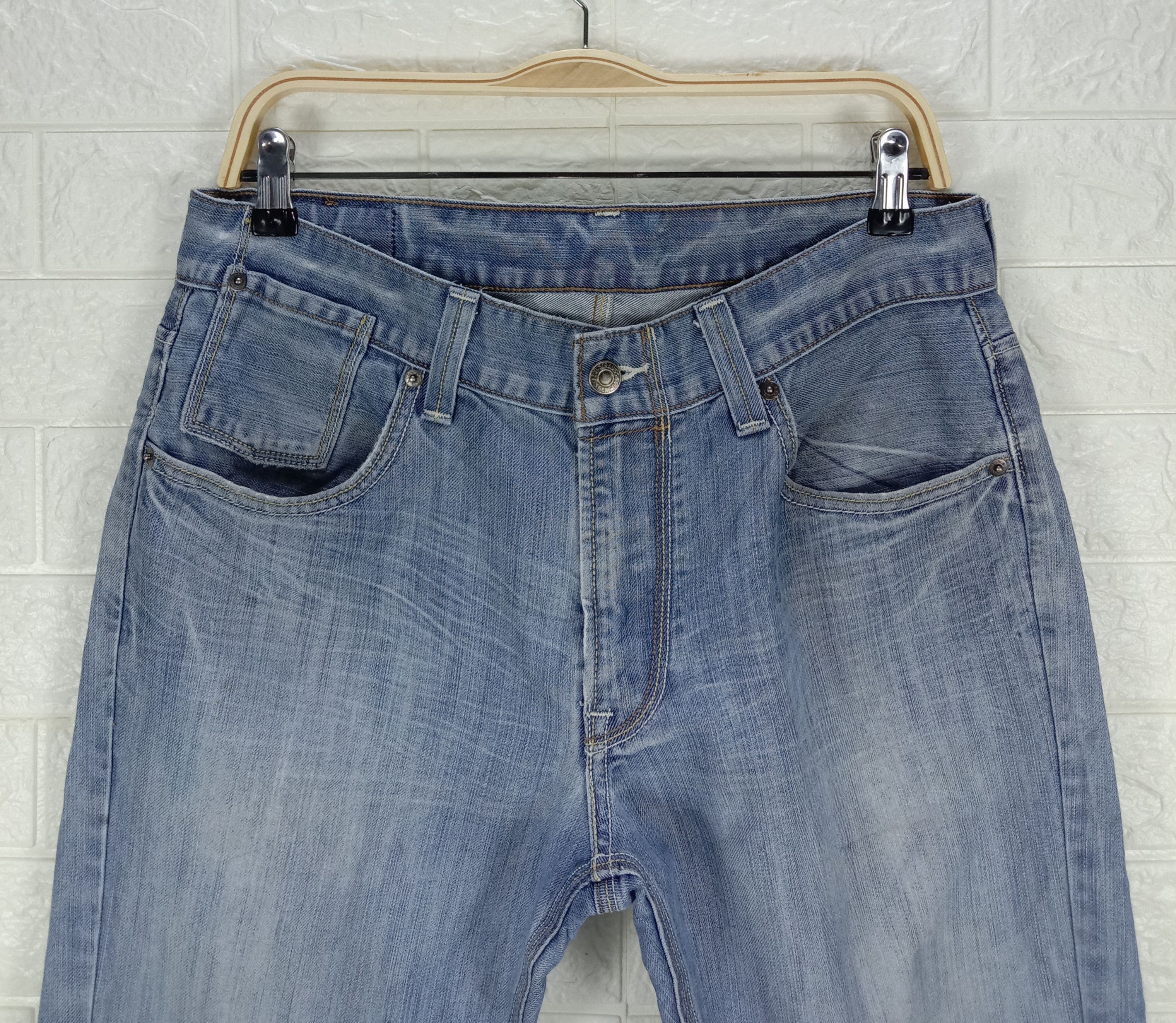 Levi's Vintage Levi's 663 Blue Wash Jeans Size 33" - 2 Thumbnail