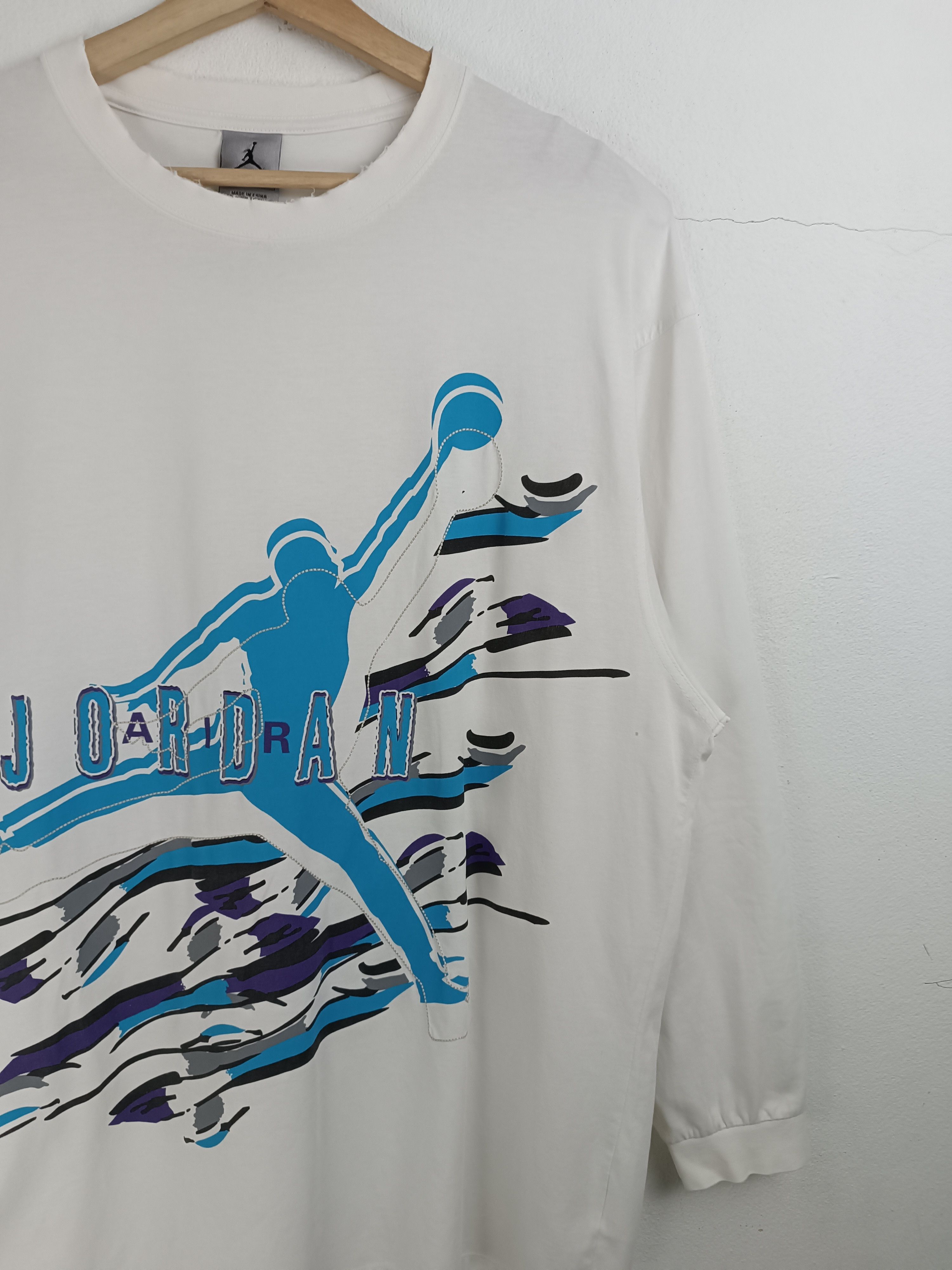 Jordan Brand VINTAGE AIR JORDAN DISTRESSED BIG LOGO JUMPMAN NIKE TEE Size US L / EU 52-54 / 3 - 6 Thumbnail
