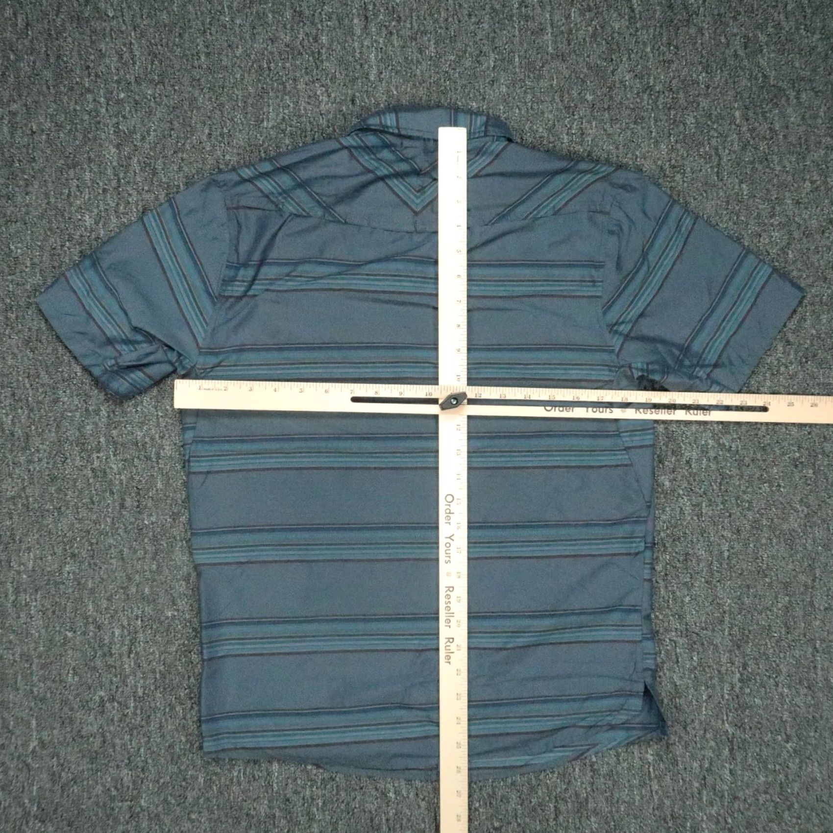 Patagonia Patagonia Shirt Mens Small Blue Striped Short Sleeve Button-Up Snap Size US S / EU 44-46 / 1 - 5 Thumbnail