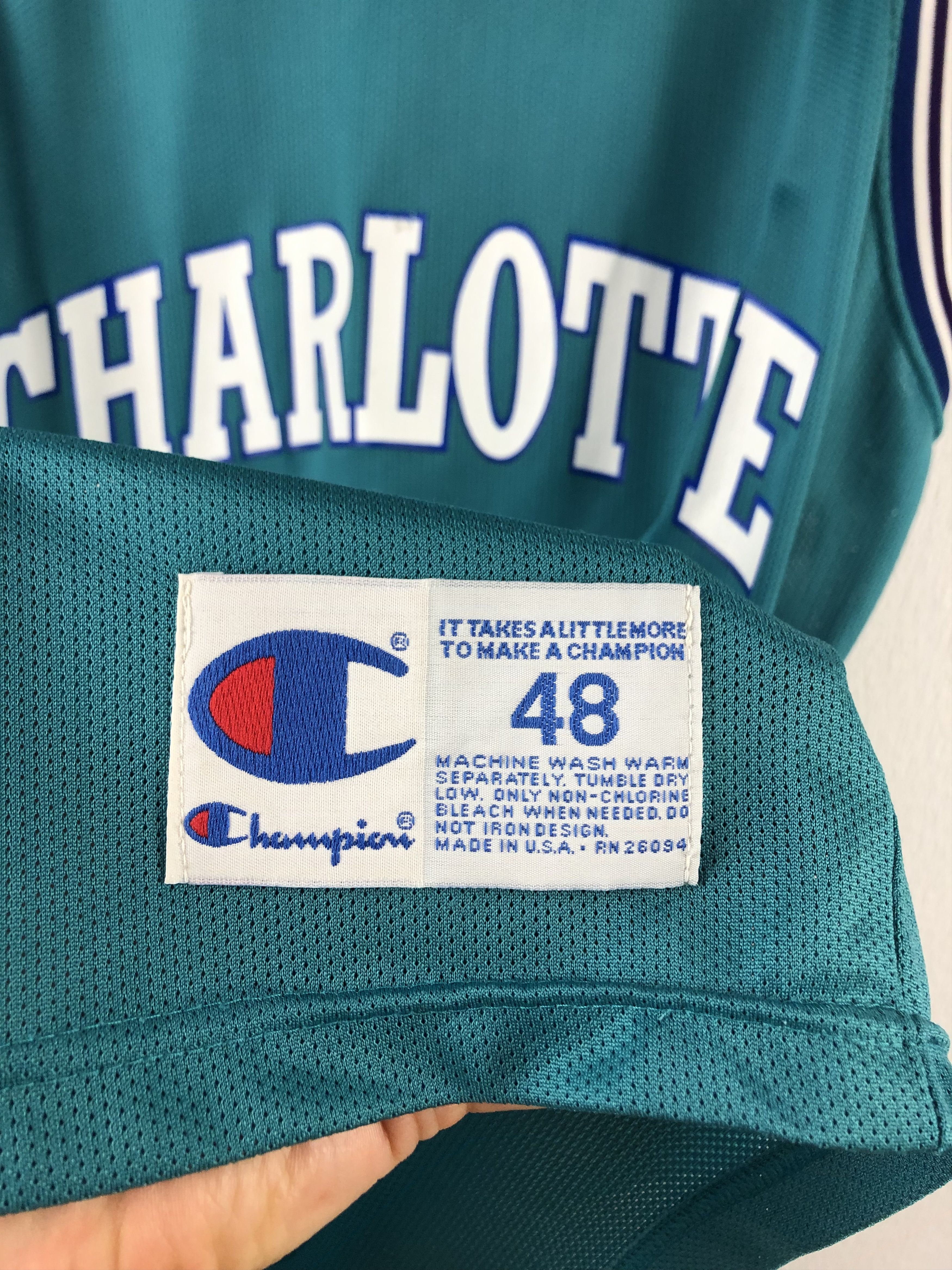 Champion Vintage Mourning Charlotte Hornets Jersey Champion Shirt Size US XL / EU 56 / 4 - 7 Thumbnail
