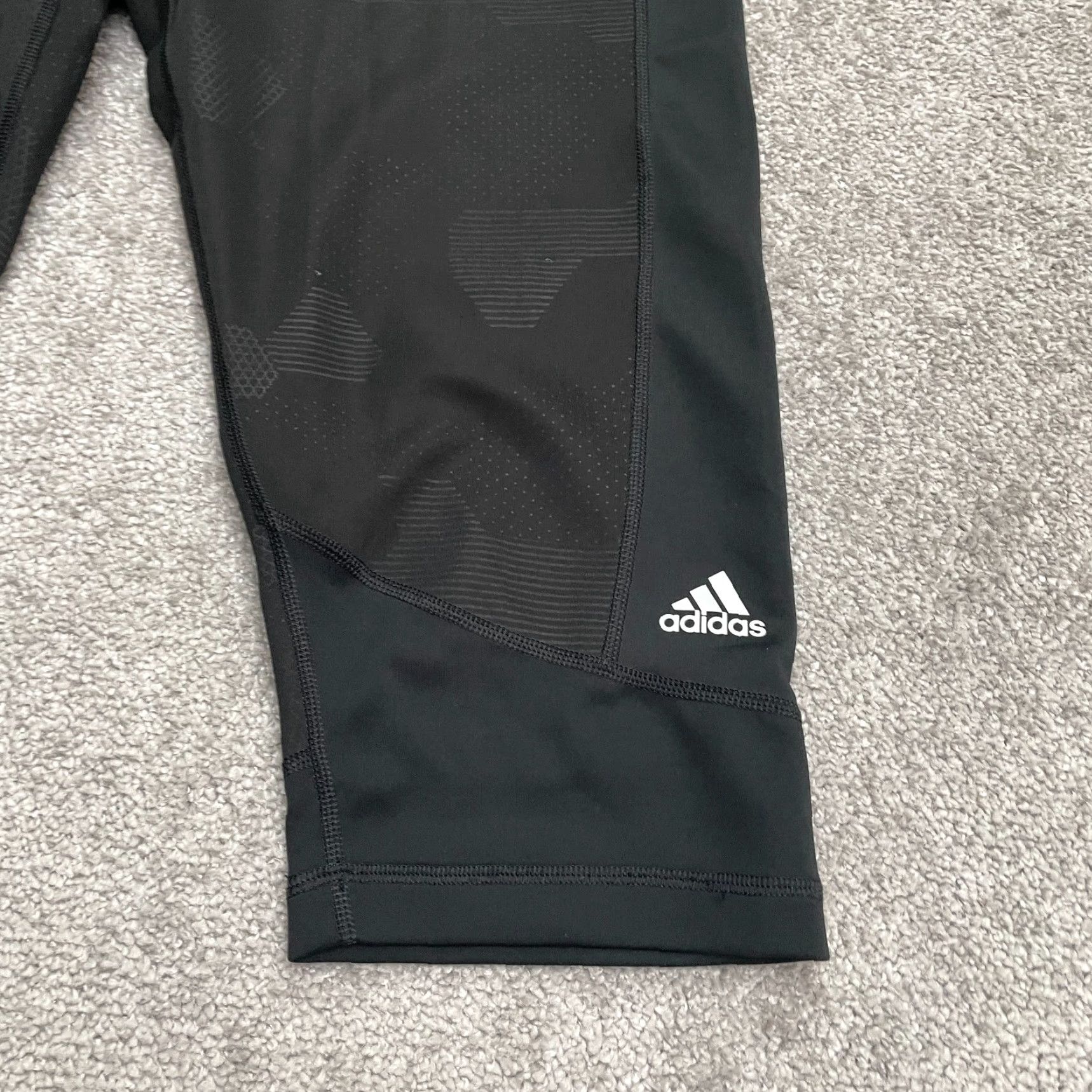 Adidas Adidas Climalite Tech Fit Cropped Leggings Women XL Black Patterned Active 34x18 Size 40" / US 18 - 4 Thumbnail