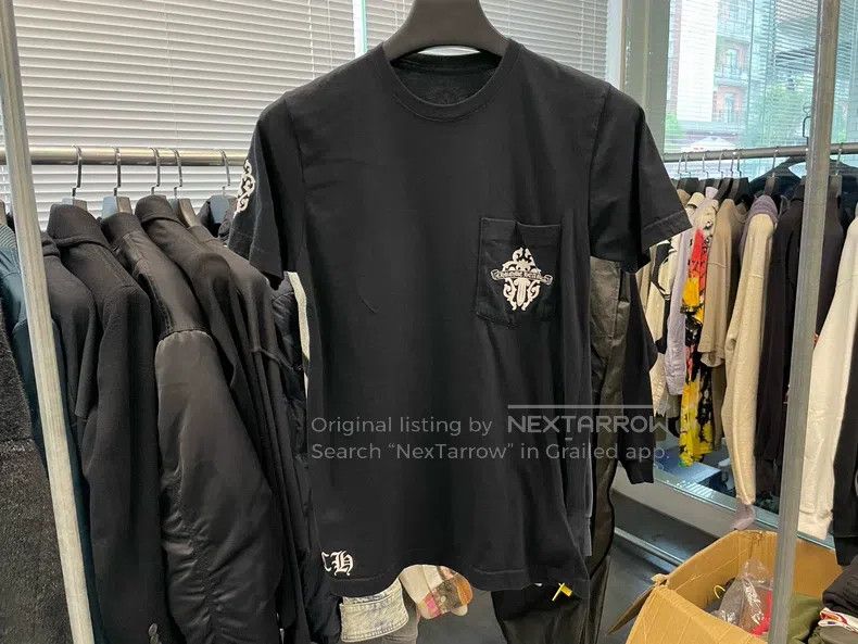 CHROME HEARTS Size S Crohn sword printed short sleeve