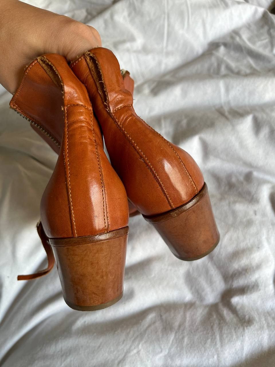 MoMA Moma cognak color leather women's ankle boots made in Italy Size US 9.5 / IT 39.5 - 10 Thumbnail