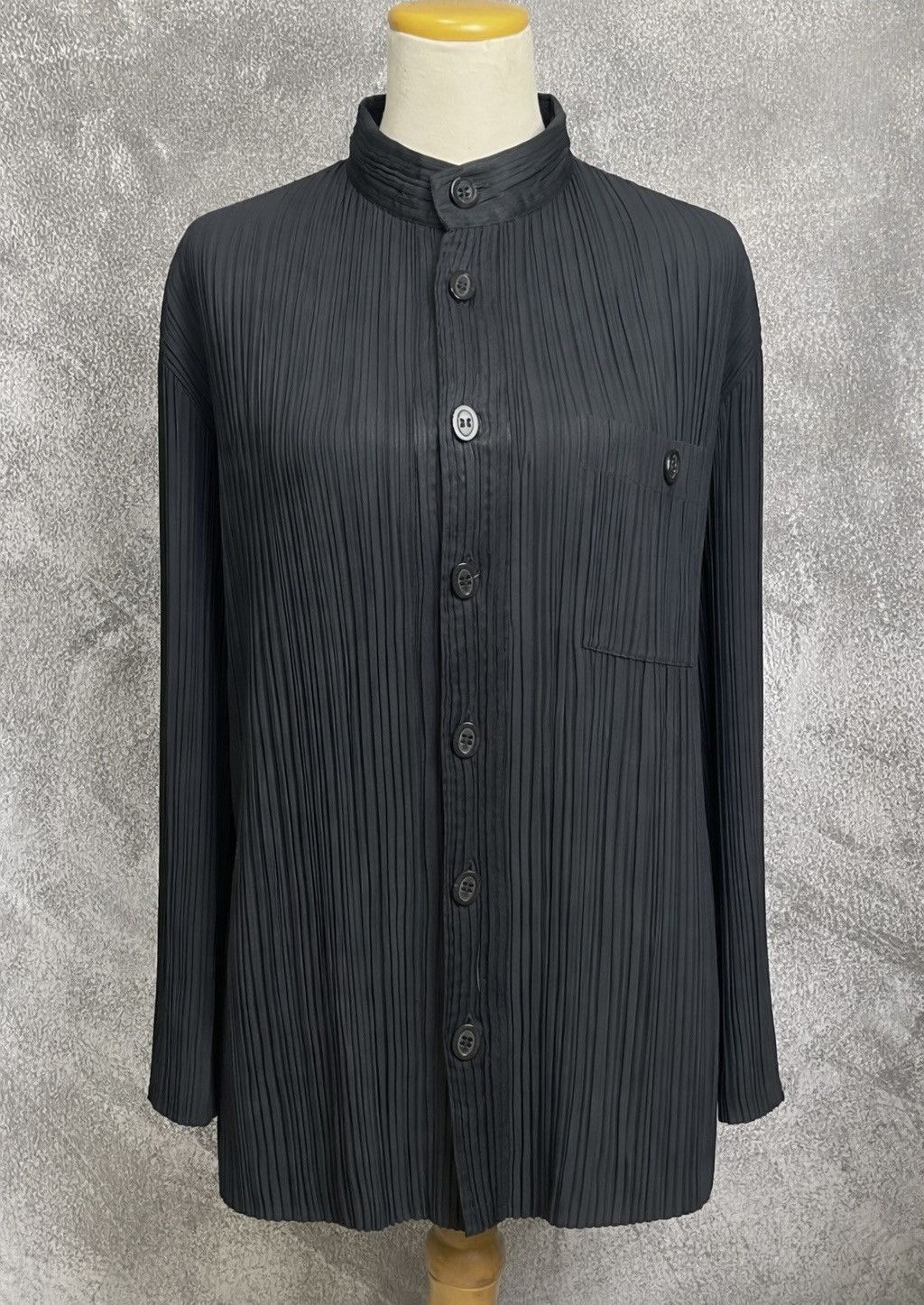 Issey Miyake ARCHIVE ISSEY MIYAKE Black Pleated Mandarin Collar Shirt Size US M / EU 48-50 / 2 - 2 Thumbnail