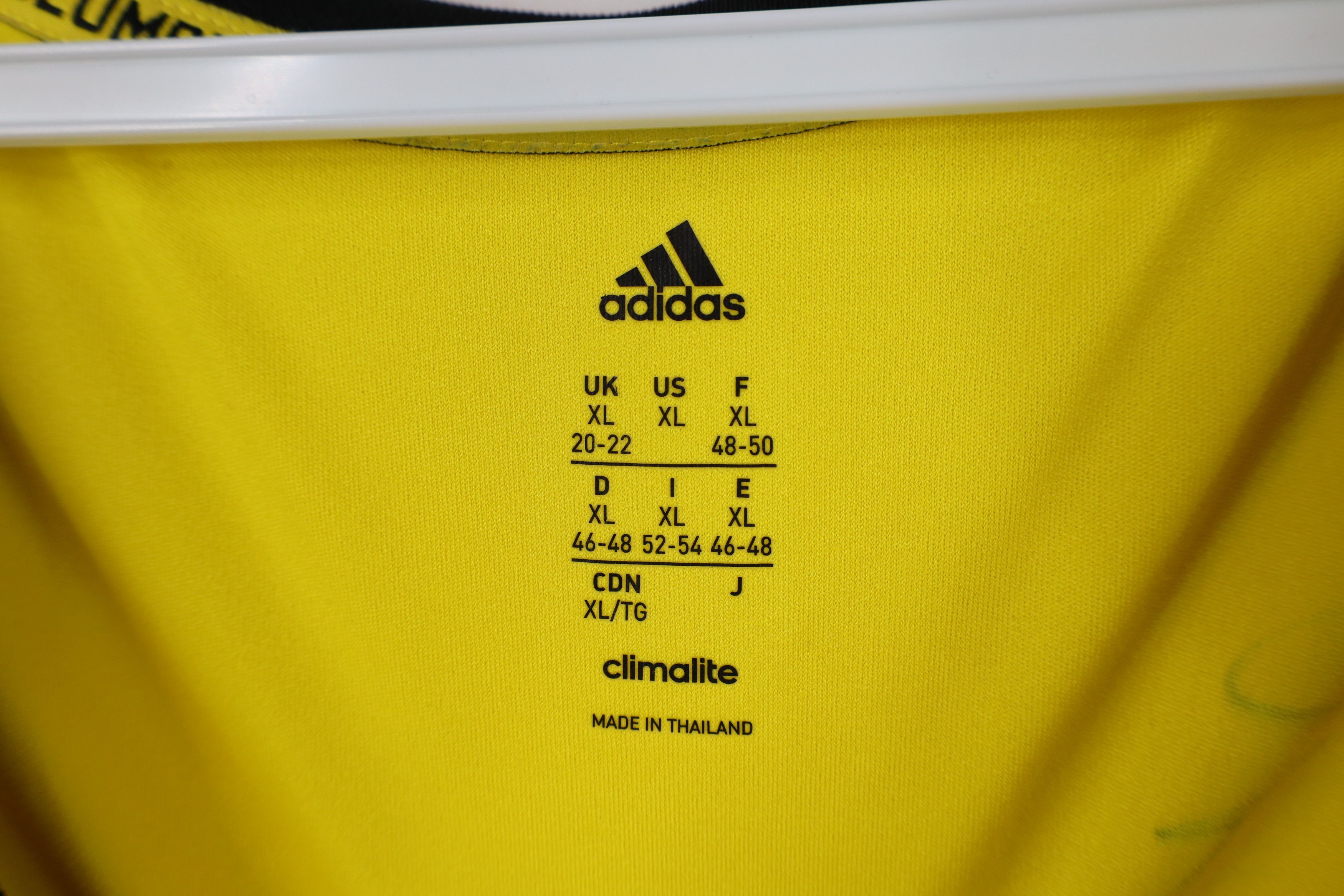 Adidas × Vintage Adidas Crew SC Soccer Football Jersey Yellow Autographed Size XL / US 12-14 / IT 48-50 - 9 Thumbnail