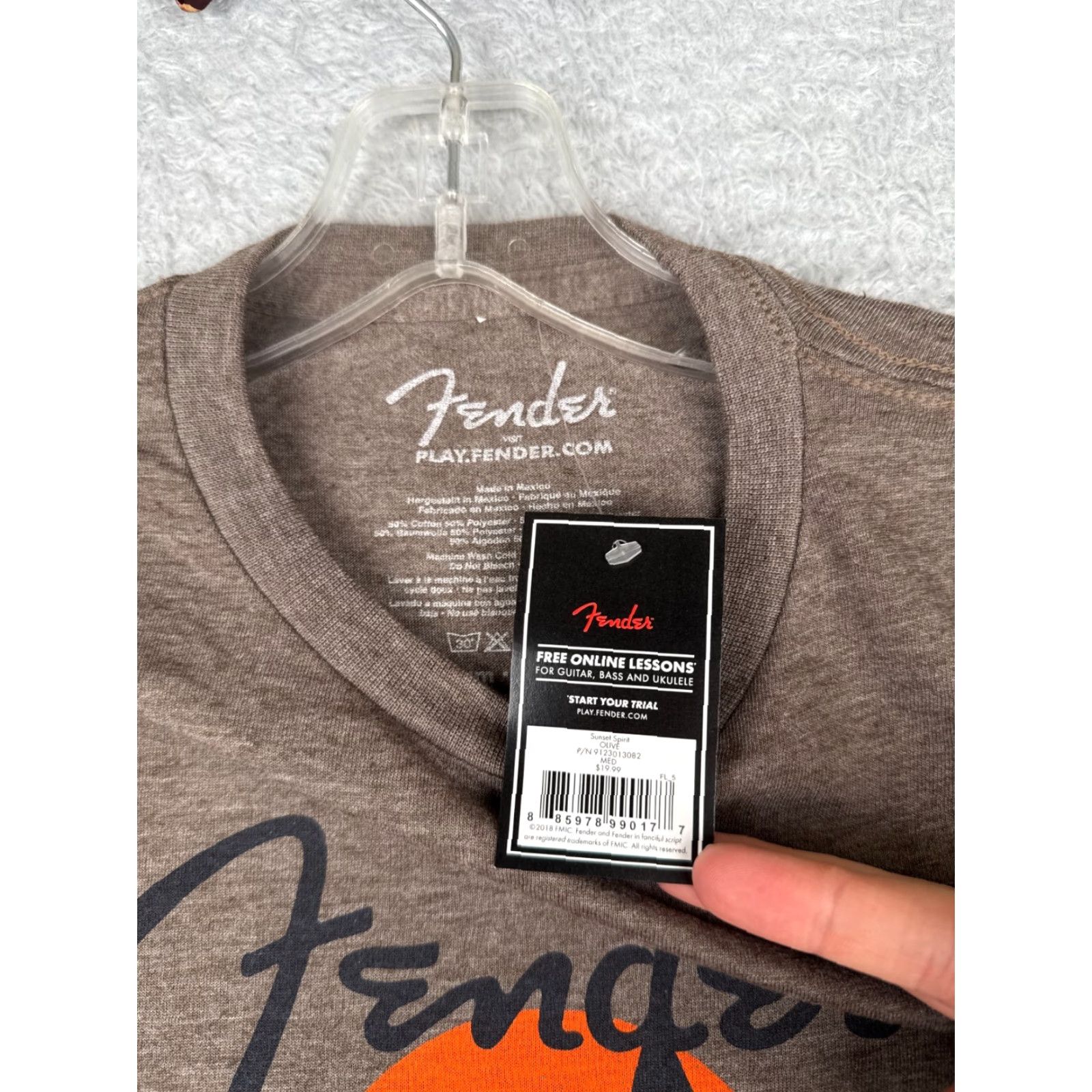 Fender Fender Shirt Men Medium Olive Spirit Of Rock And Roll Beach Sunset Guitar Tags Size US M / EU 48-50 / 2 - 7 Thumbnail