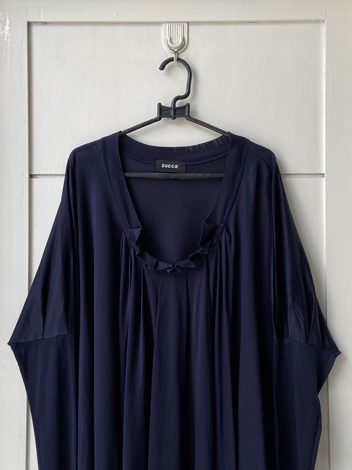 ZUCCA Navy Long T-Shirt