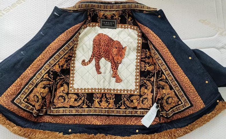 Versace Versace Leopard print baroque print denim jacket Size US S / EU 44-46 / 1 - 2 Thumbnail
