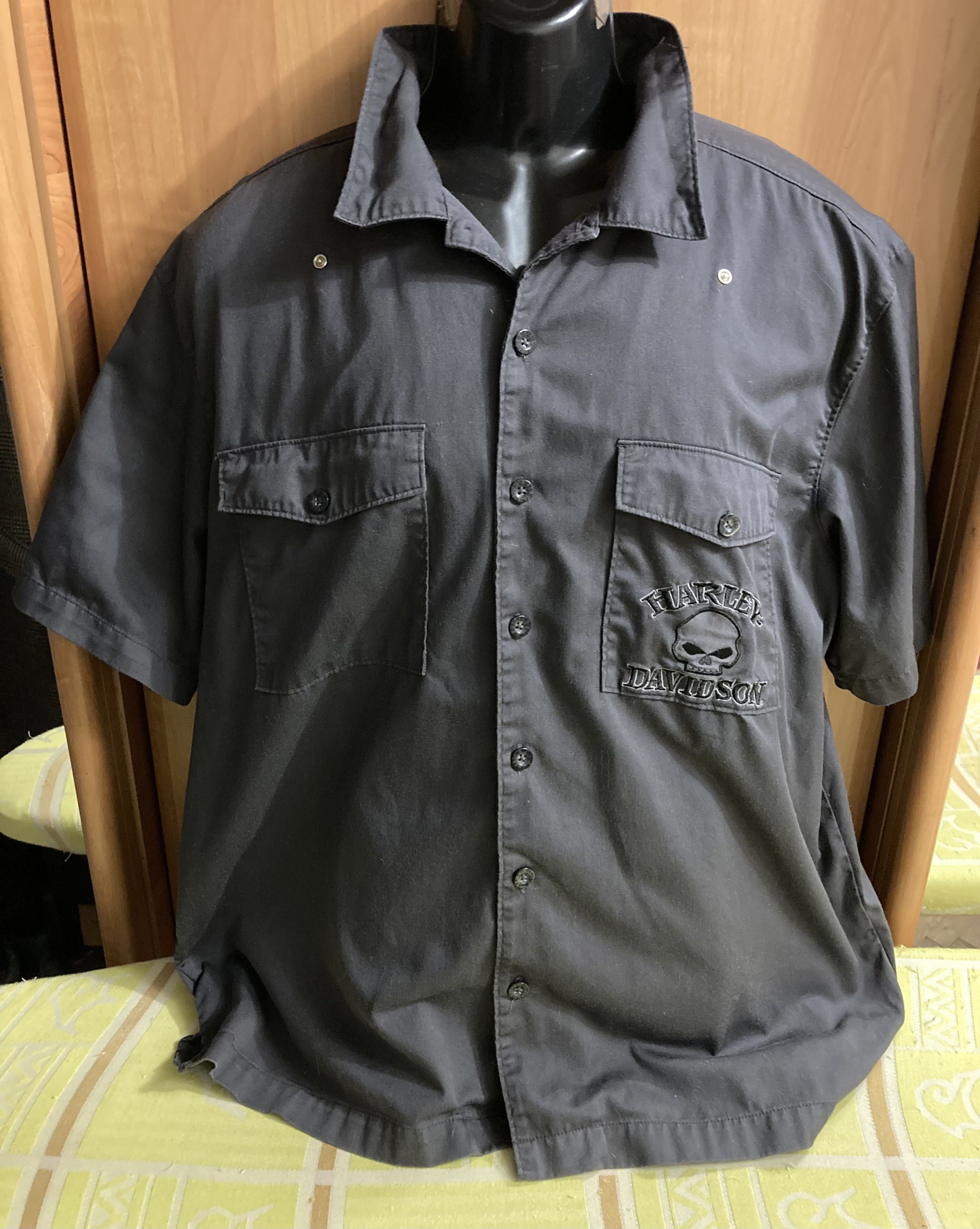 Harley Davidson Harley Davidson Skull 2012 Shirt embroidered Big logo Size US XL / EU 56 / 4 - 11 Thumbnail