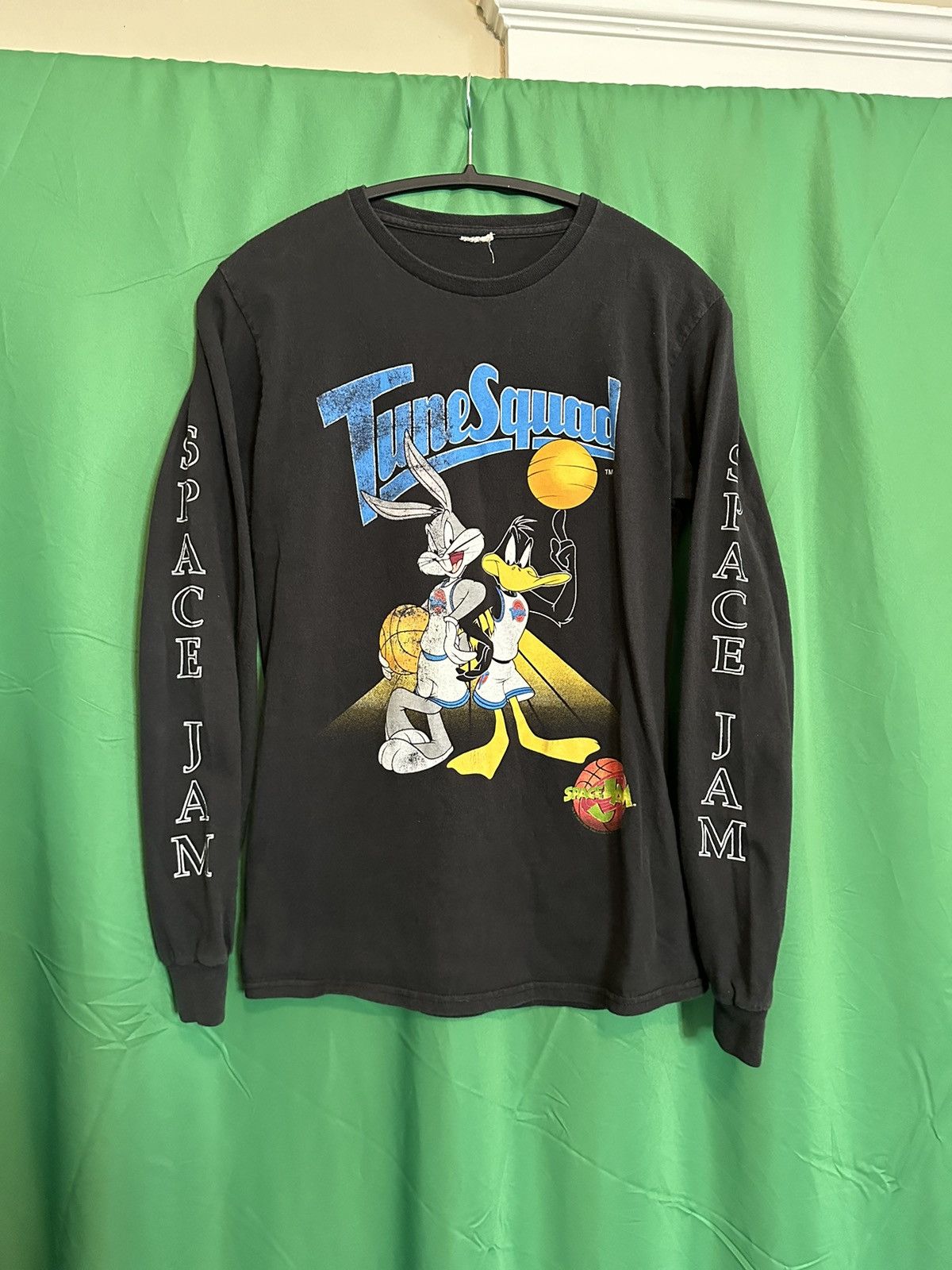 Vintage SPACE JAM logo sleeve L/S Tune Squad vintage t-shirt Size US XS / EU 42 / 0 - 1 Thumbnail
